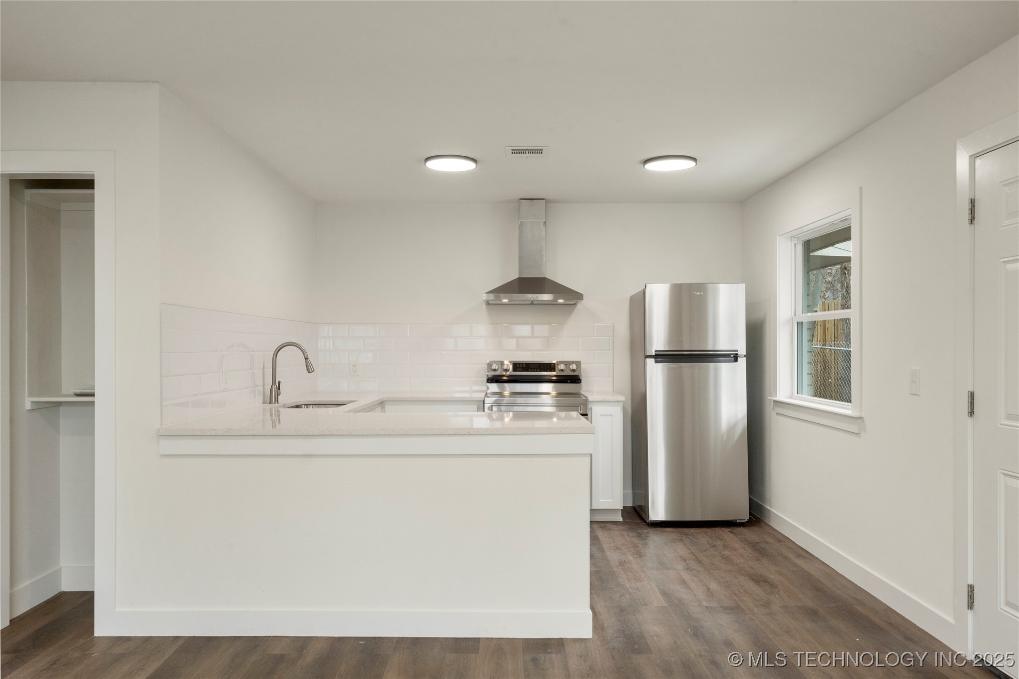 1011 S Rockford Avenue Property Photo 33