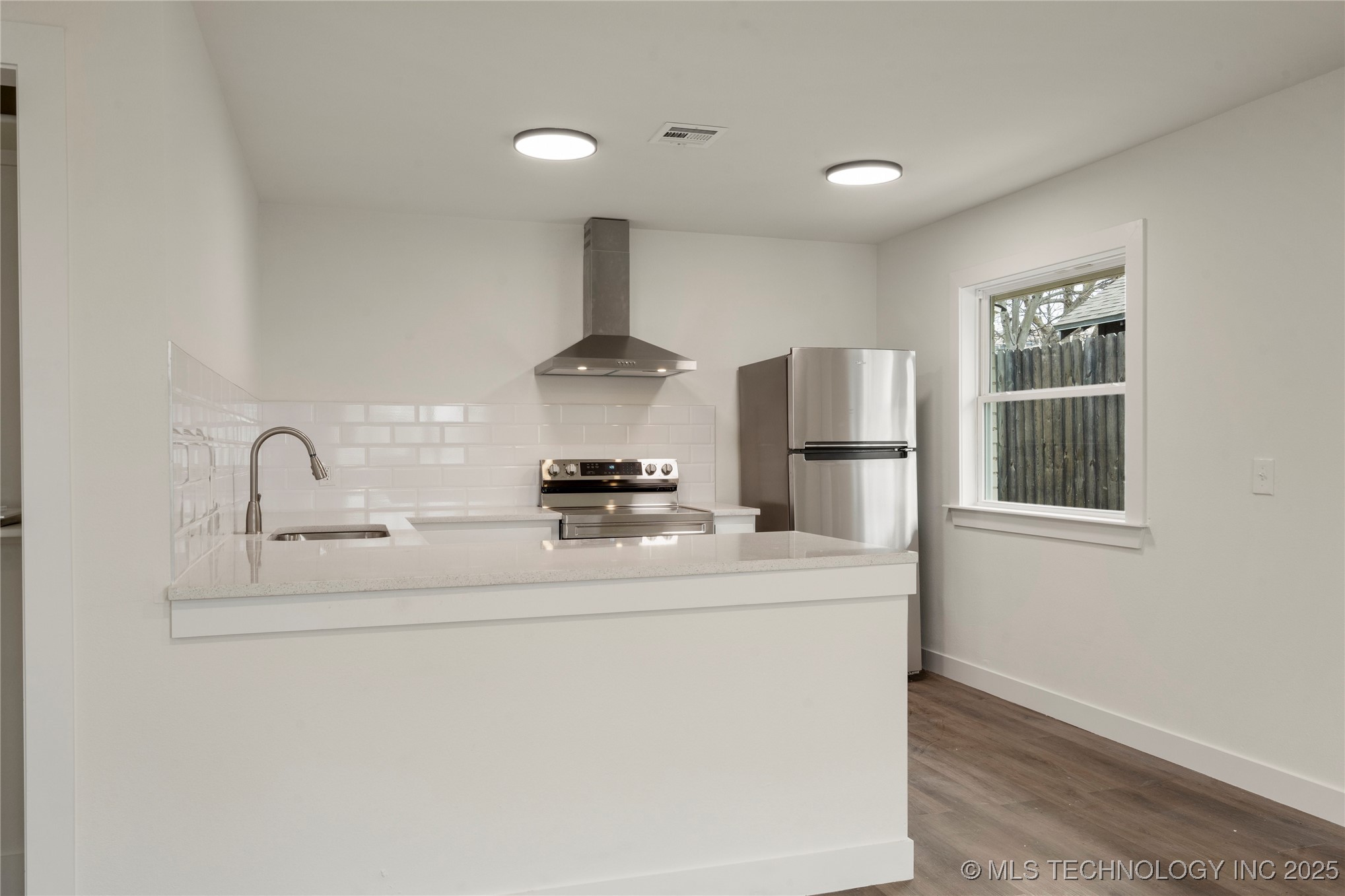 1011 S Rockford Avenue Property Photo 35