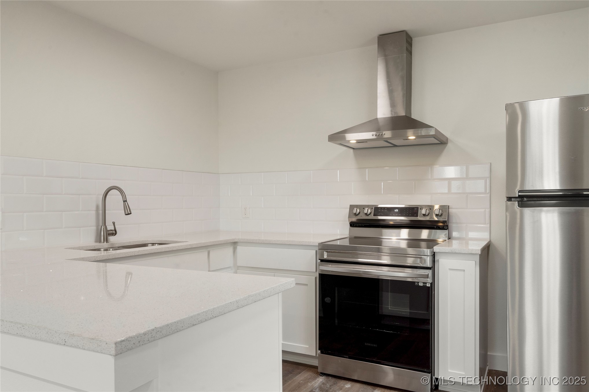 1011 S Rockford Avenue Property Photo 36