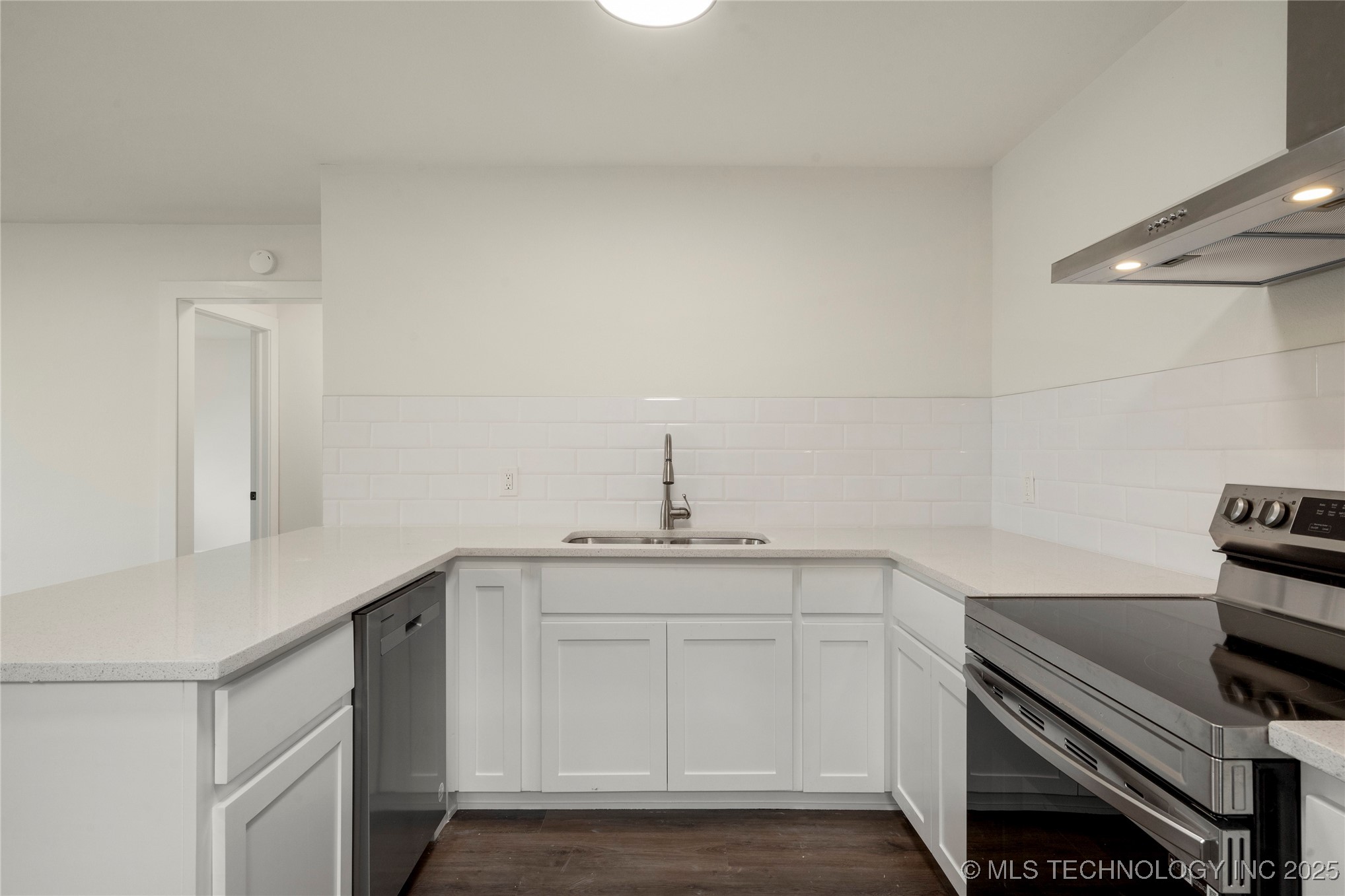 1011 S Rockford Avenue Property Photo 37