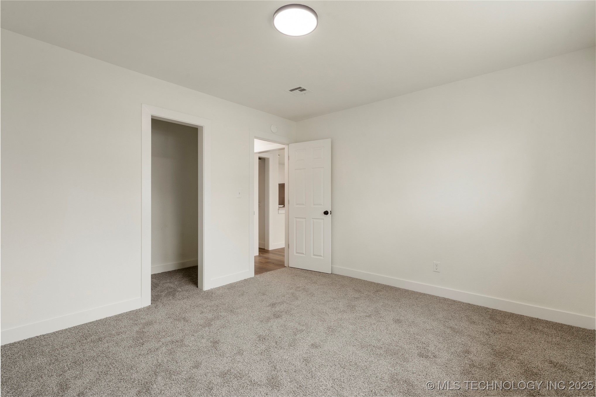 1011 S Rockford Avenue Property Photo 42