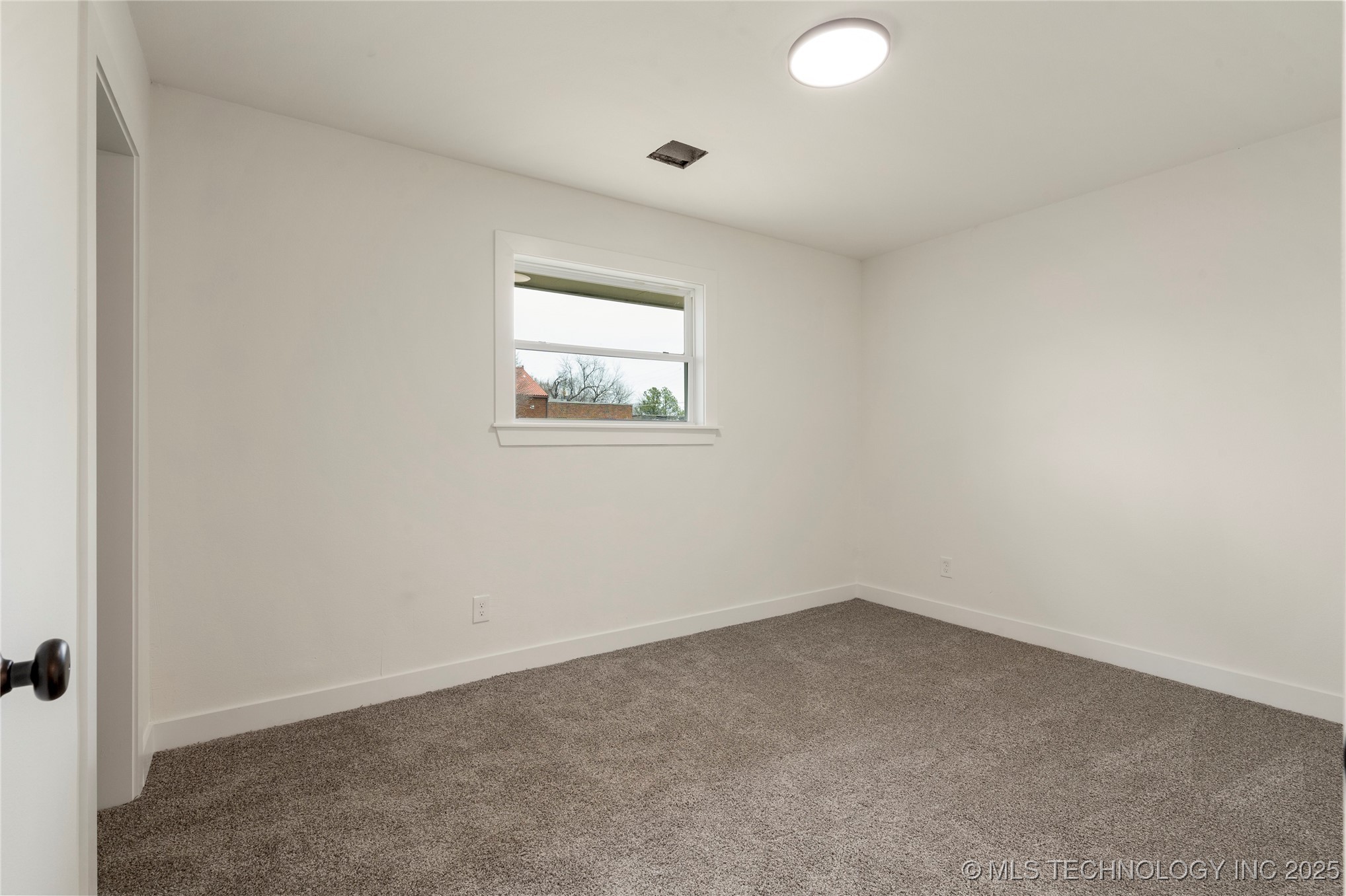 1011 S Rockford Avenue Property Photo 43