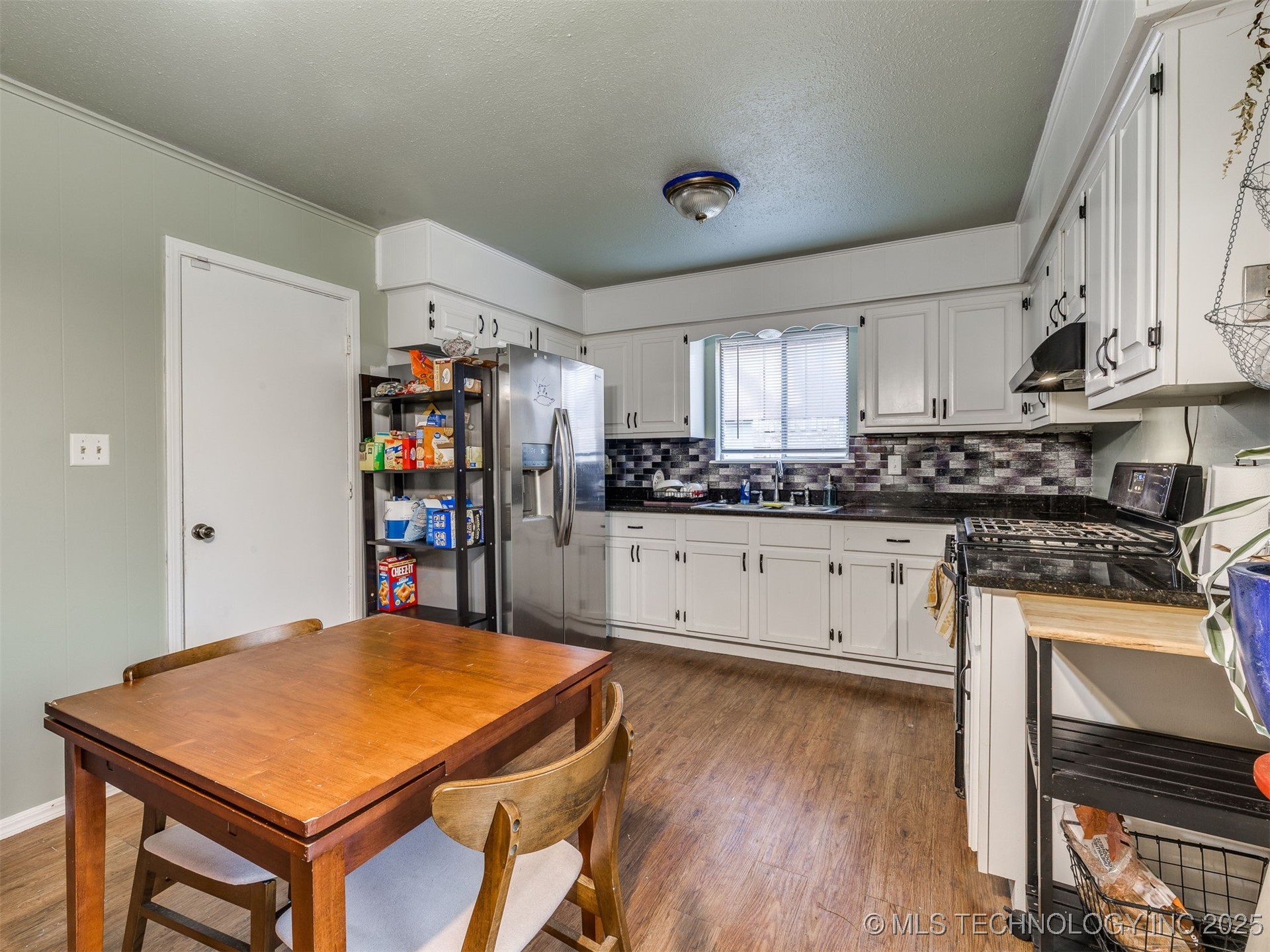 2403 S 124th East Avenue Property Photo 14