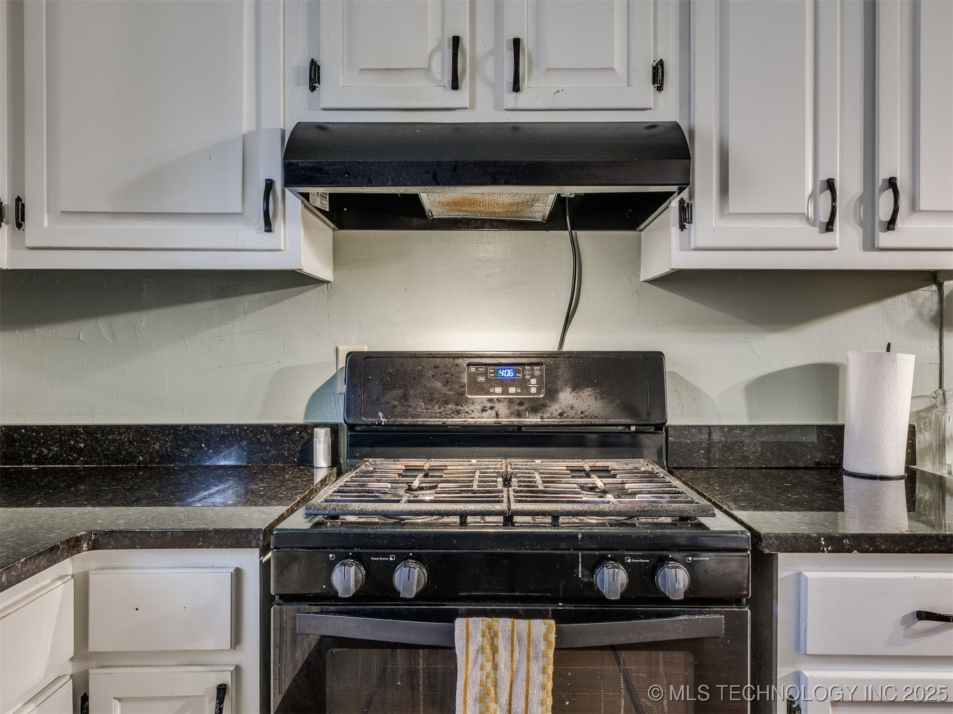 2403 S 124th East Avenue Property Photo 15