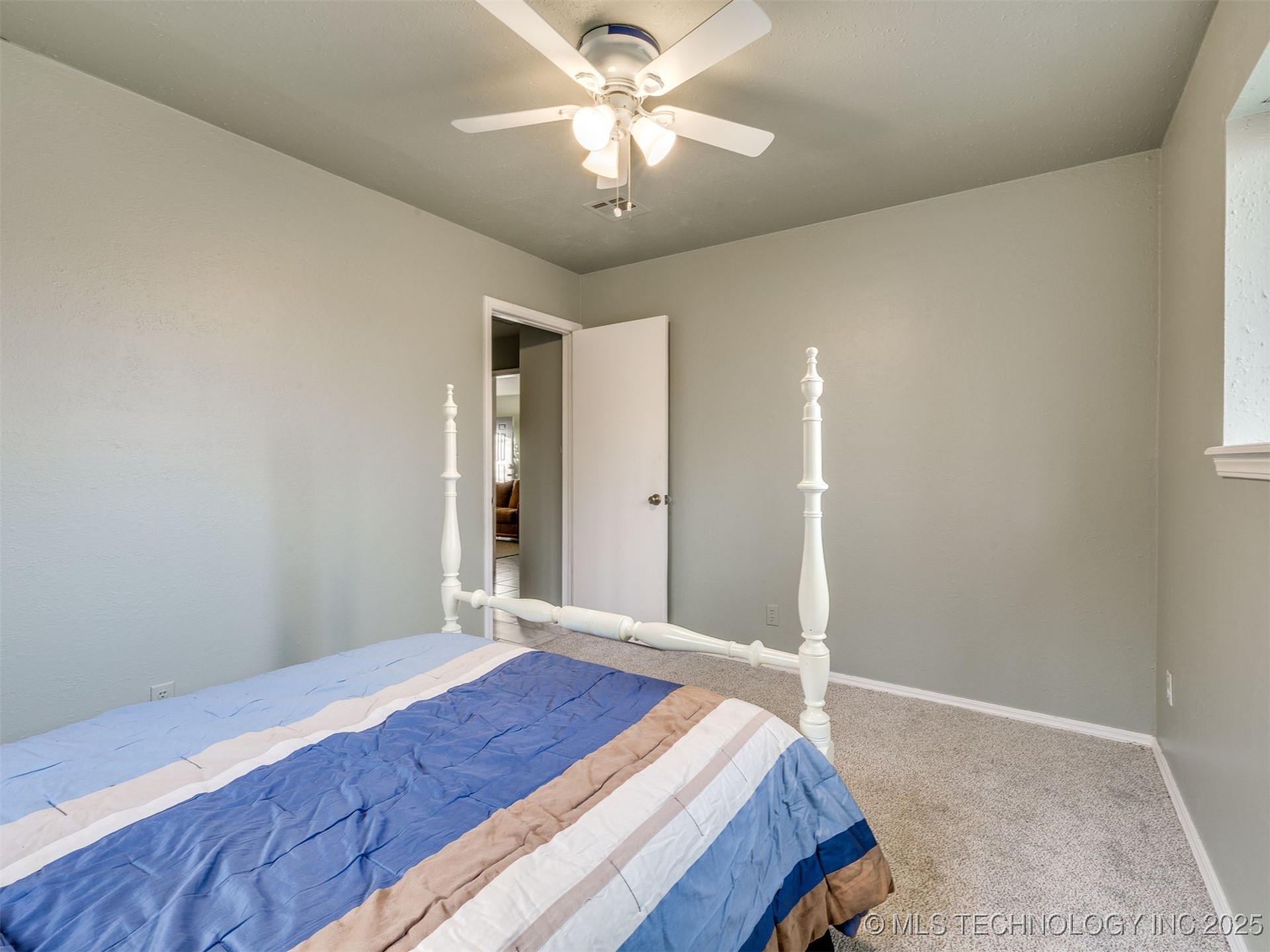 2403 S 124th East Avenue Property Photo 22