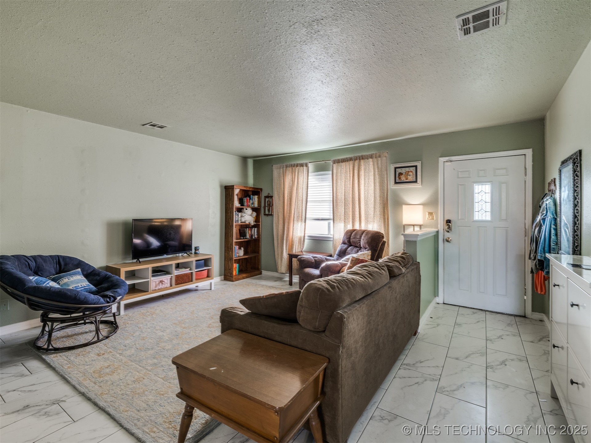 2403 S 124th East Avenue Property Photo 25