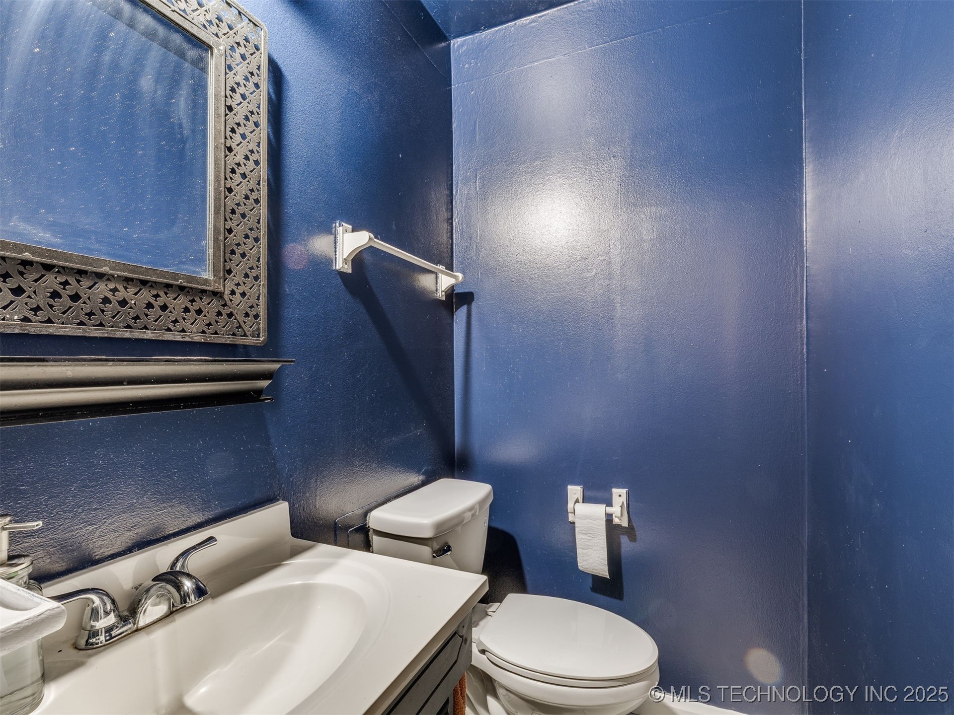 2403 S 124th East Avenue Property Photo 38