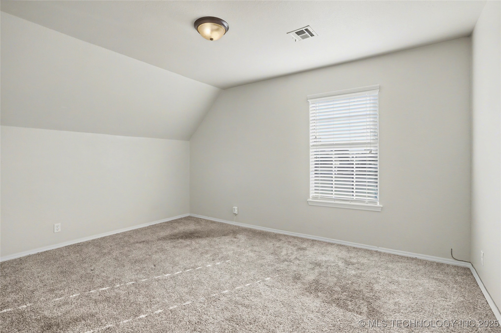 1016 S Willow Avenue Property Photo 21