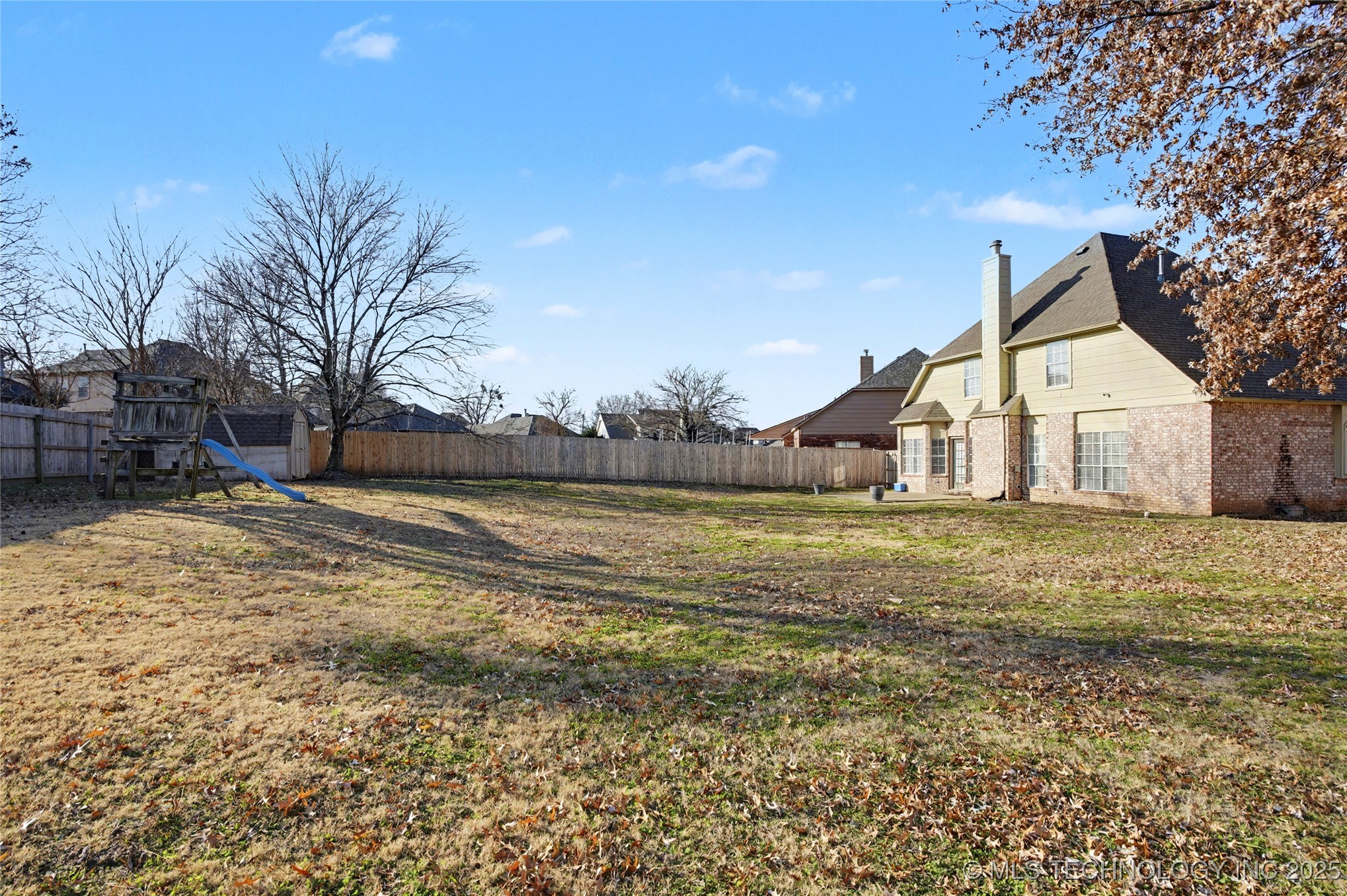 1016 S Willow Avenue Property Photo 27