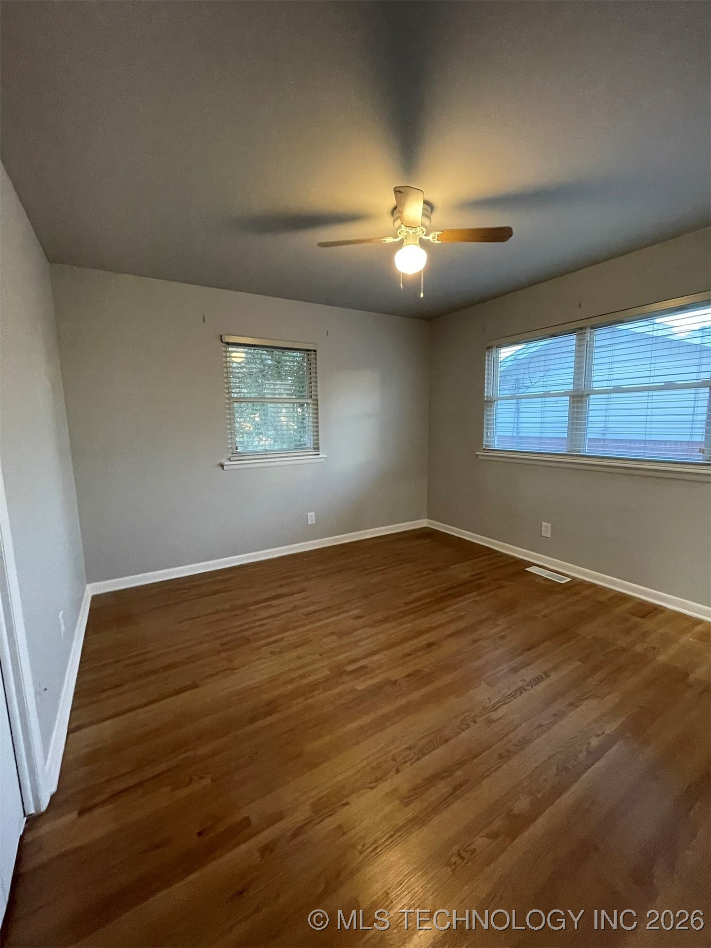 1016 N Cedar Avenue Property Photo 13