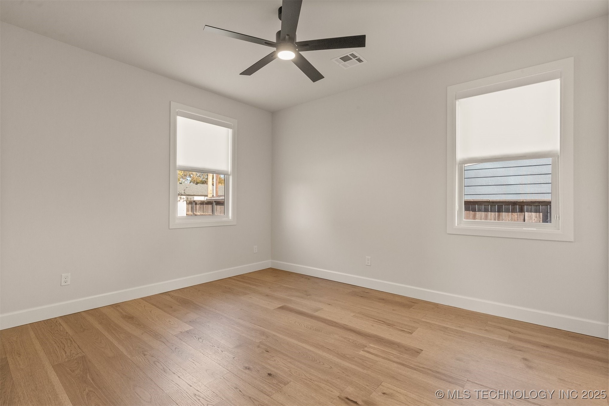 203 E 45th Court Property Photo 40