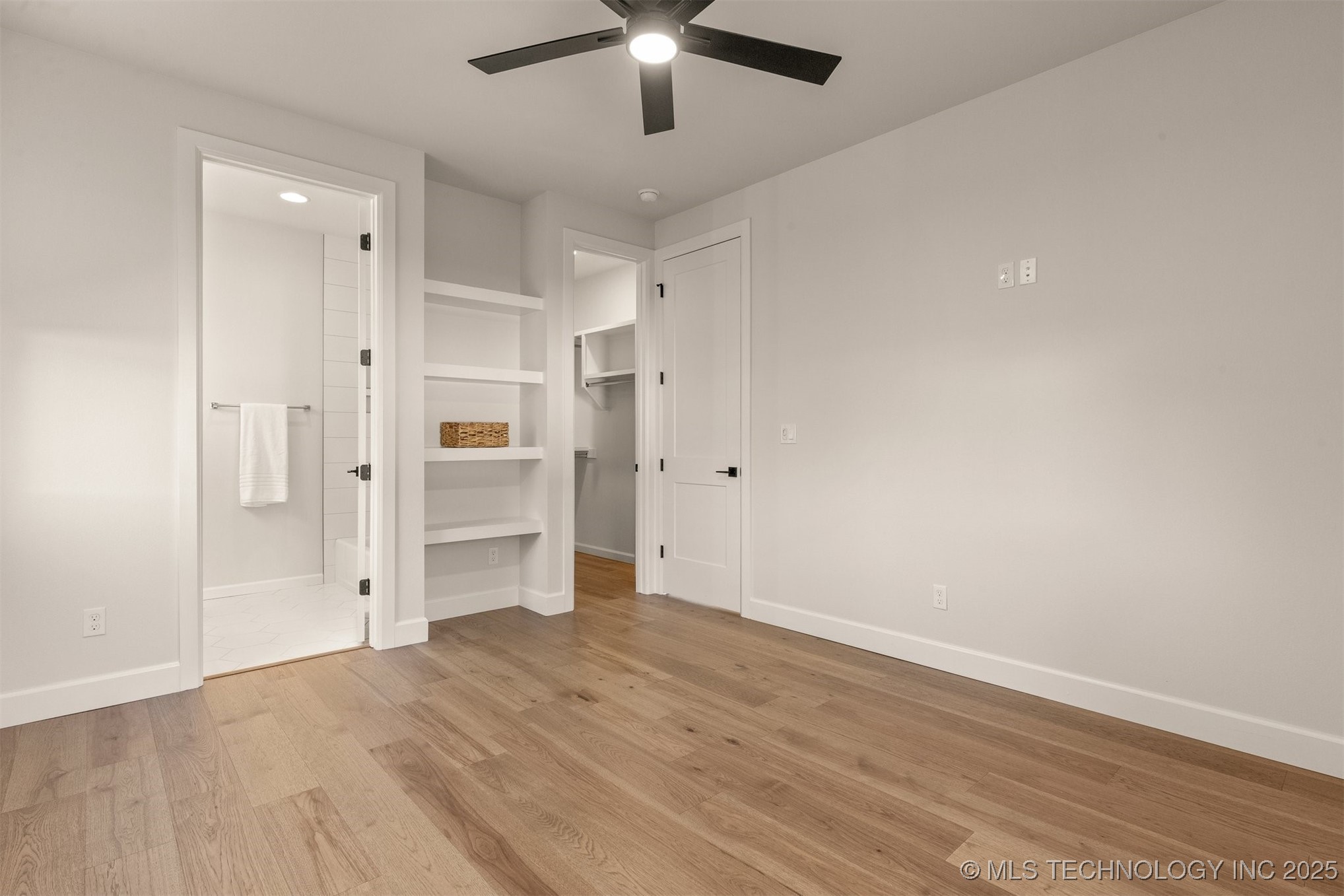 203 E 45th Court Property Photo 41