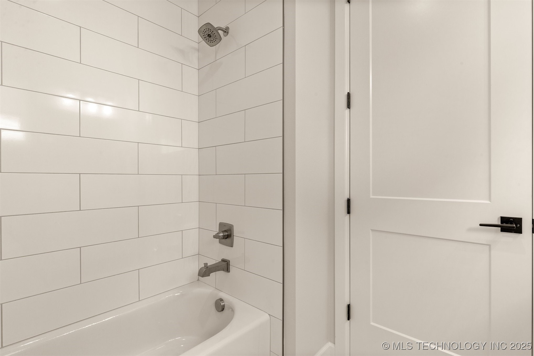 203 E 45th Court Property Photo 43