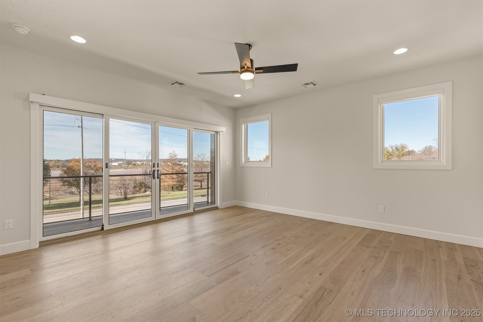 203 E 45th Court Property Photo 56