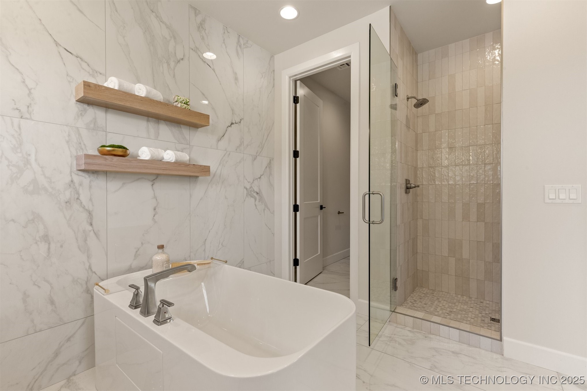 203 E 45th Court Property Photo 62