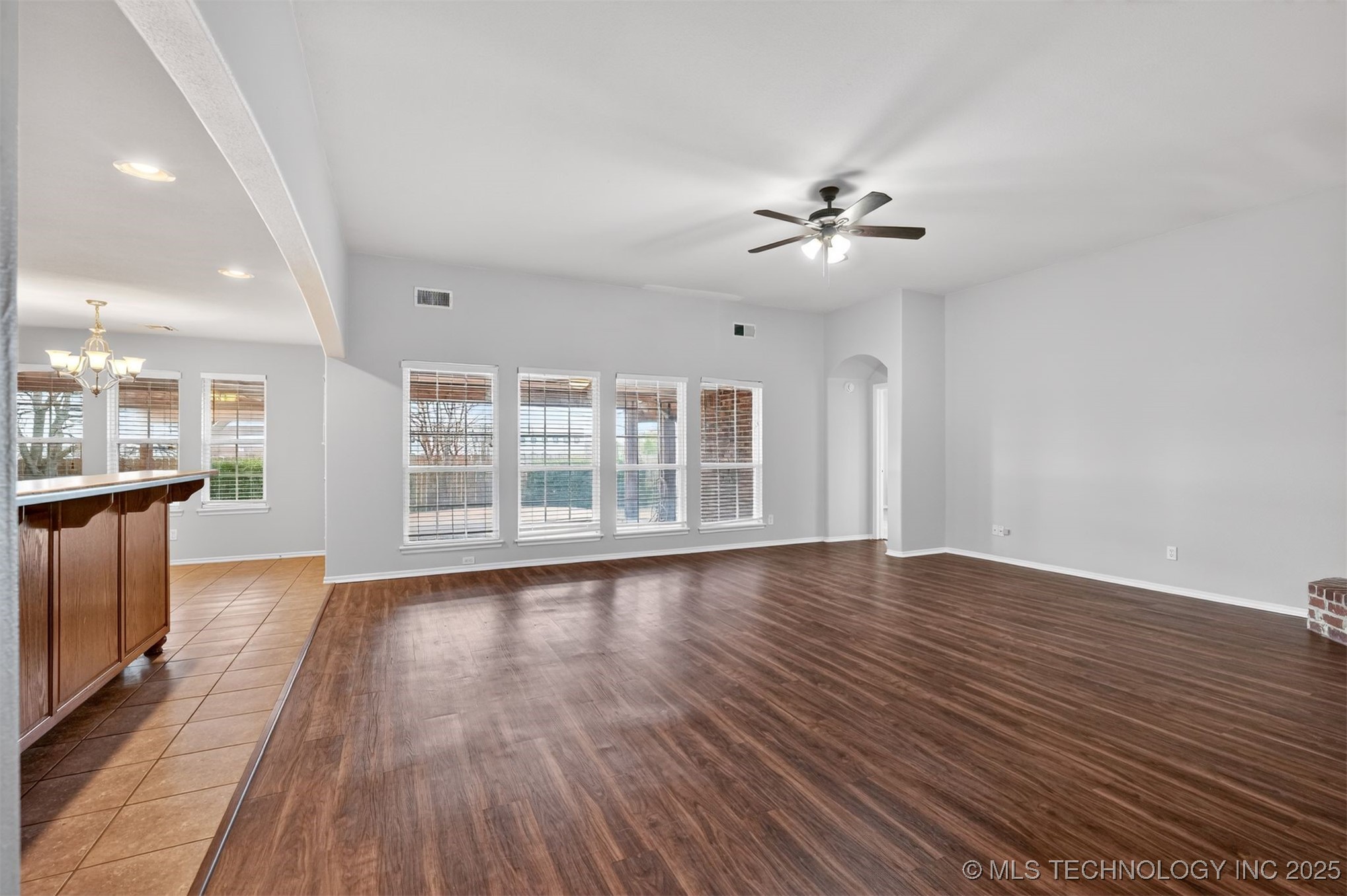 7358 E 119th Place S Property Photo 6