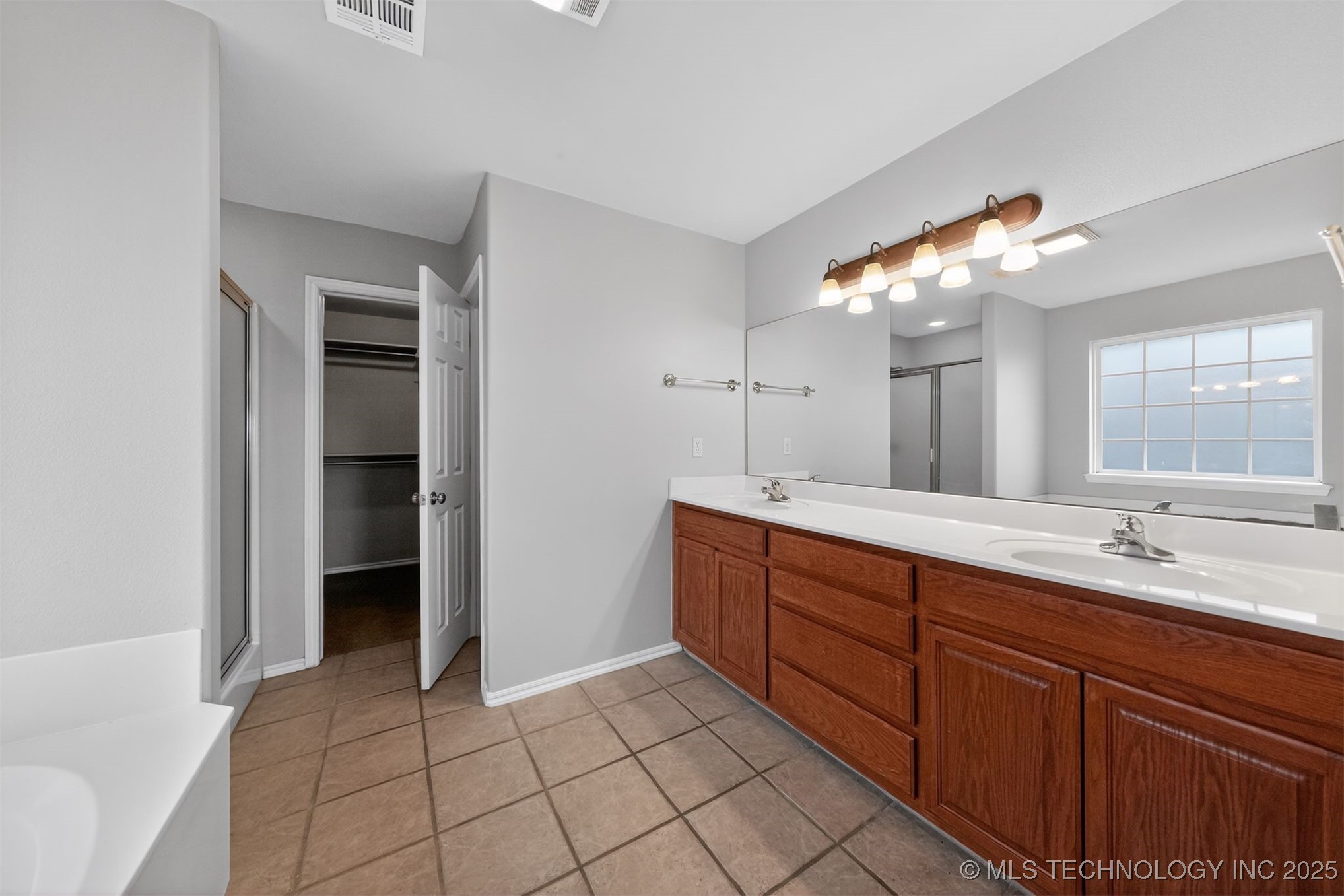 7358 E 119th Place S Property Photo 14