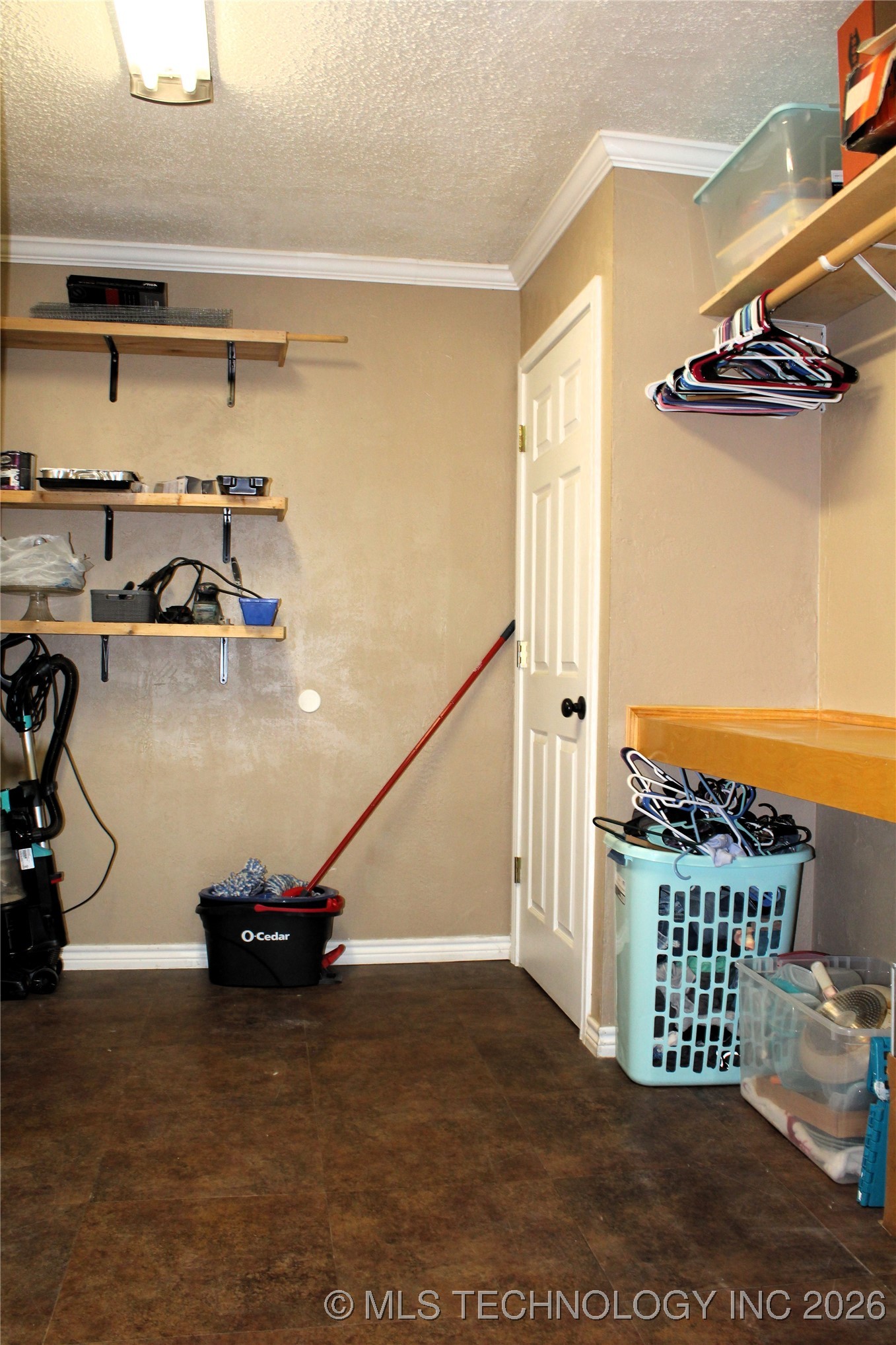 503 W Mccurtain Property Photo 37