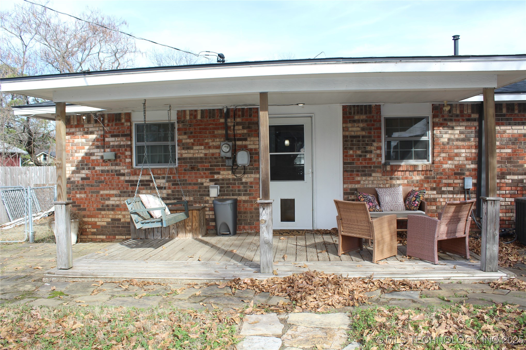 503 W Mccurtain Property Photo 39