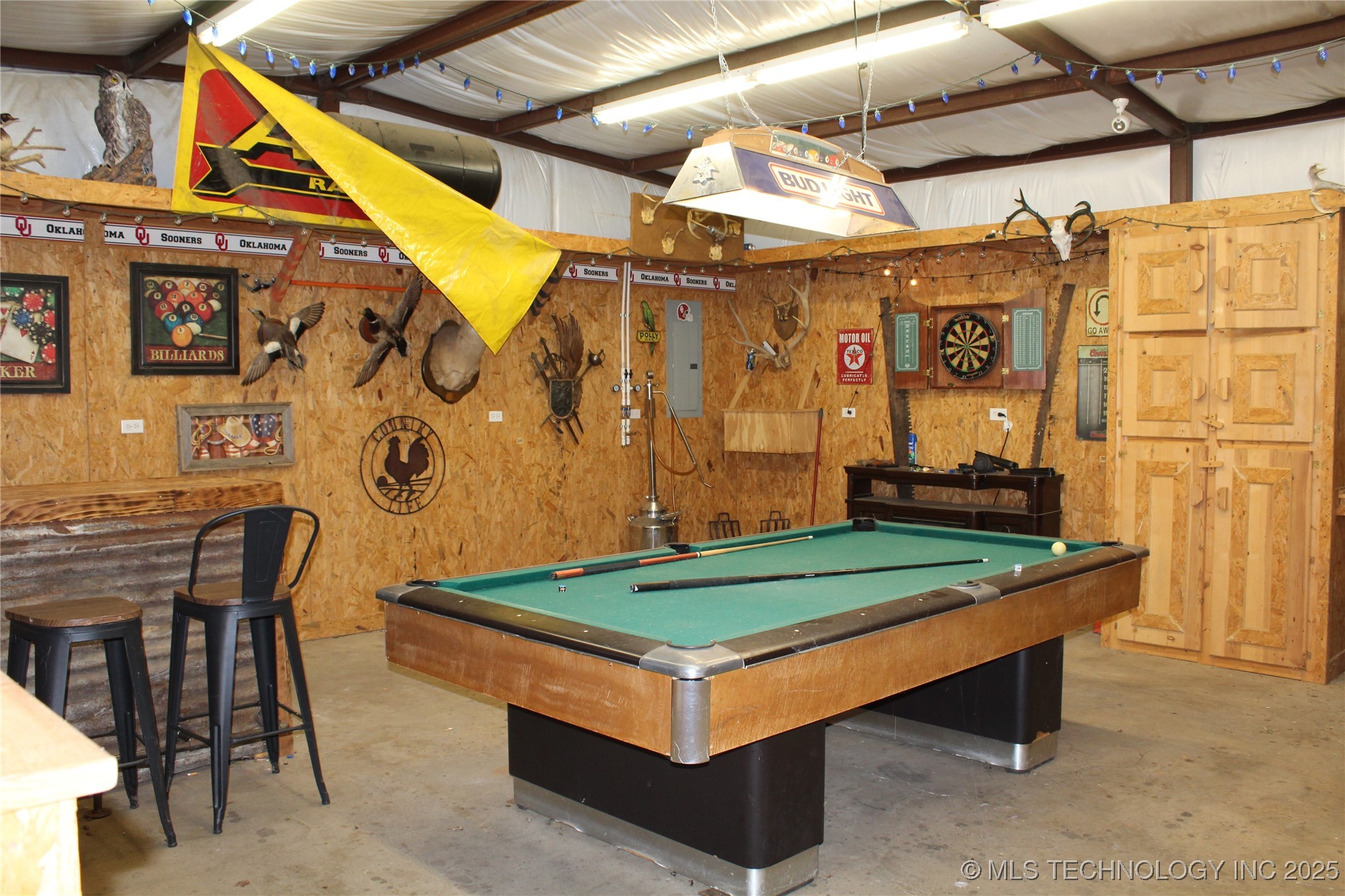 503 W Mccurtain Property Photo 54