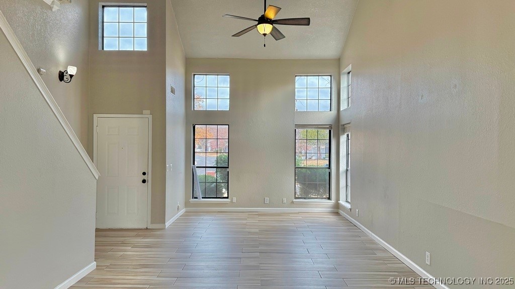 8932 E 87th Place Property Photo 20