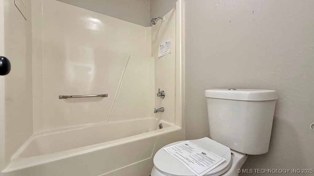 8932 E 87th Place Property Photo 37