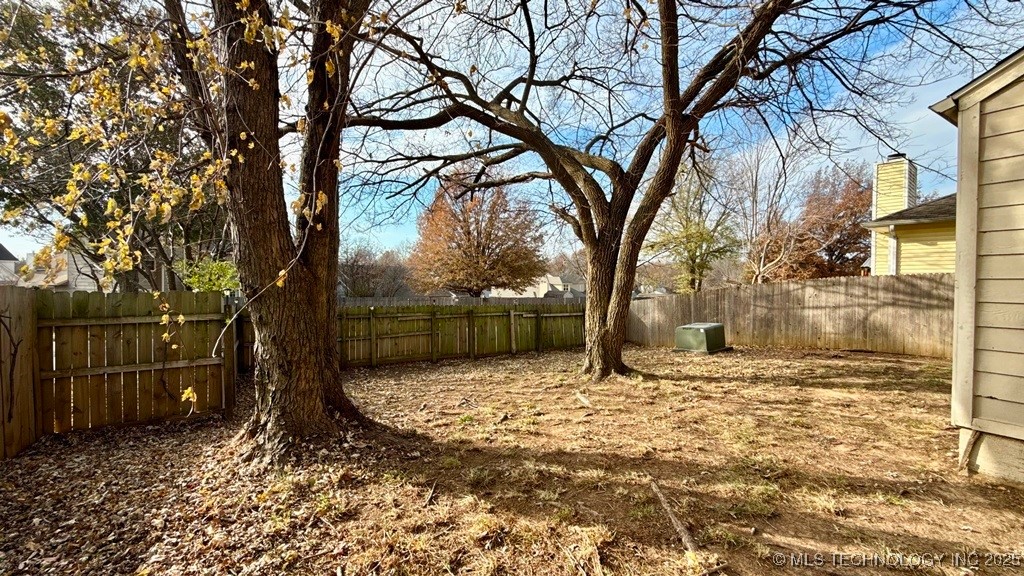 8932 E 87th Place Property Photo 43