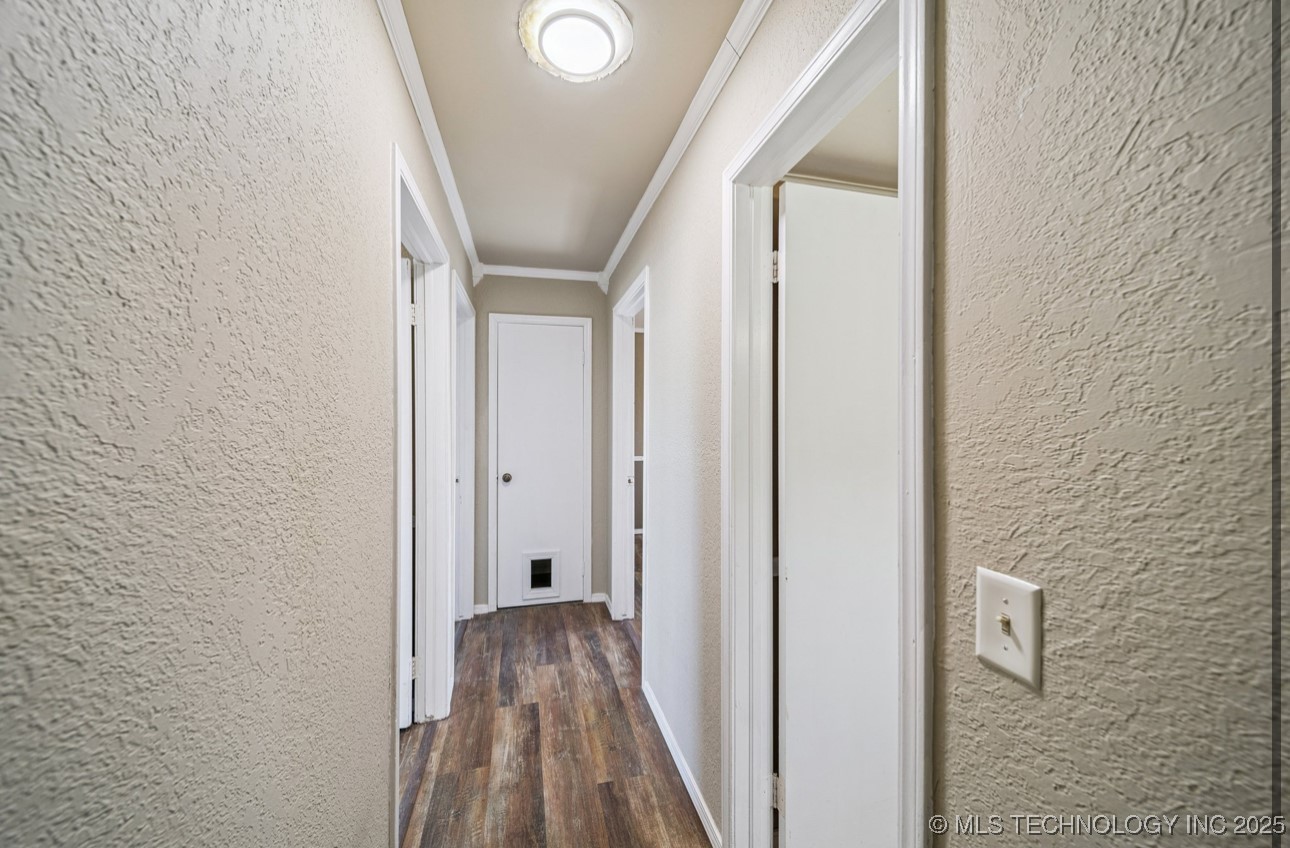 151 W Kent Street Property Photo 10