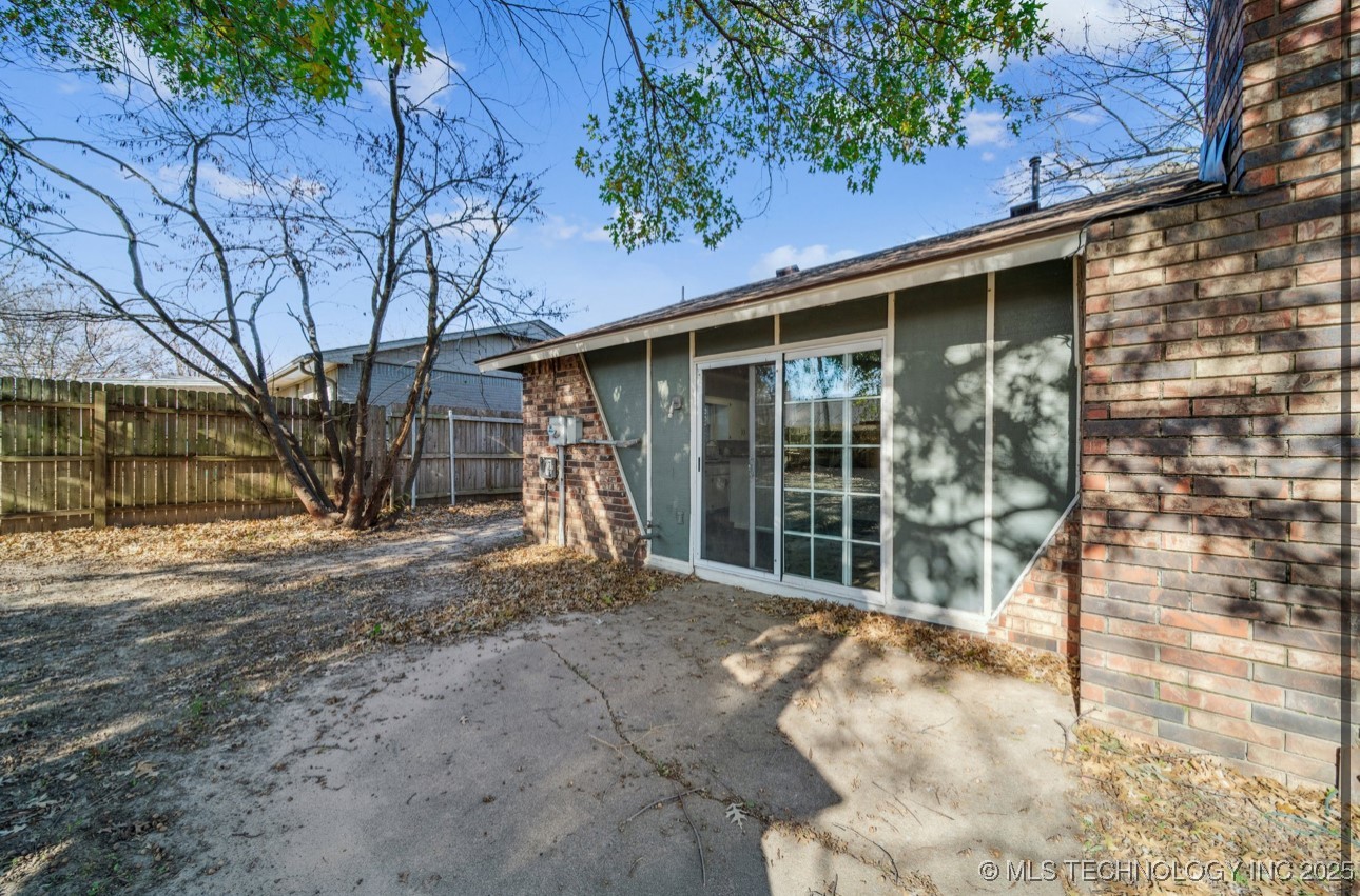 151 W Kent Street Property Photo 16