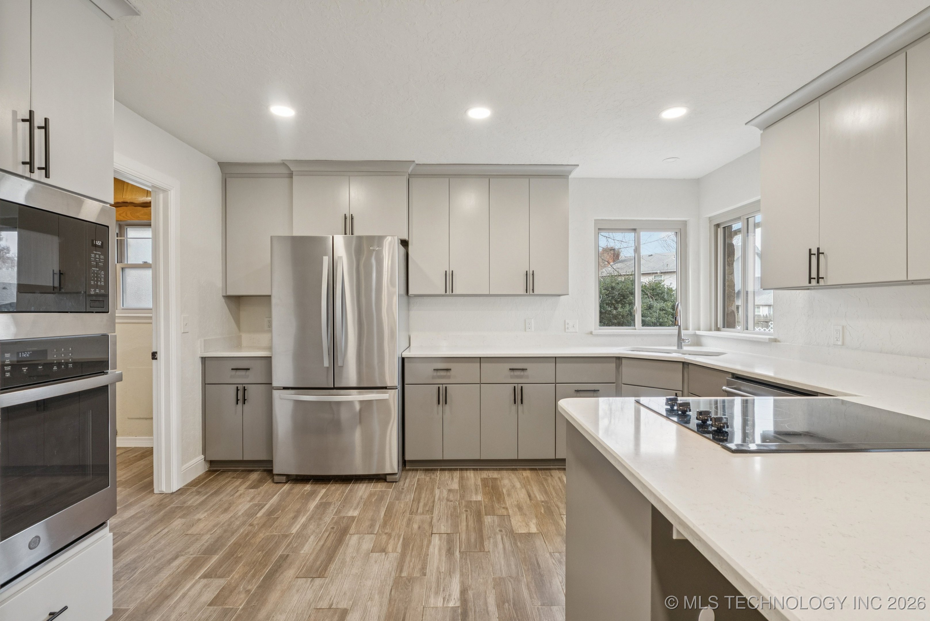 1516 W Jackson Street Property Photo 15