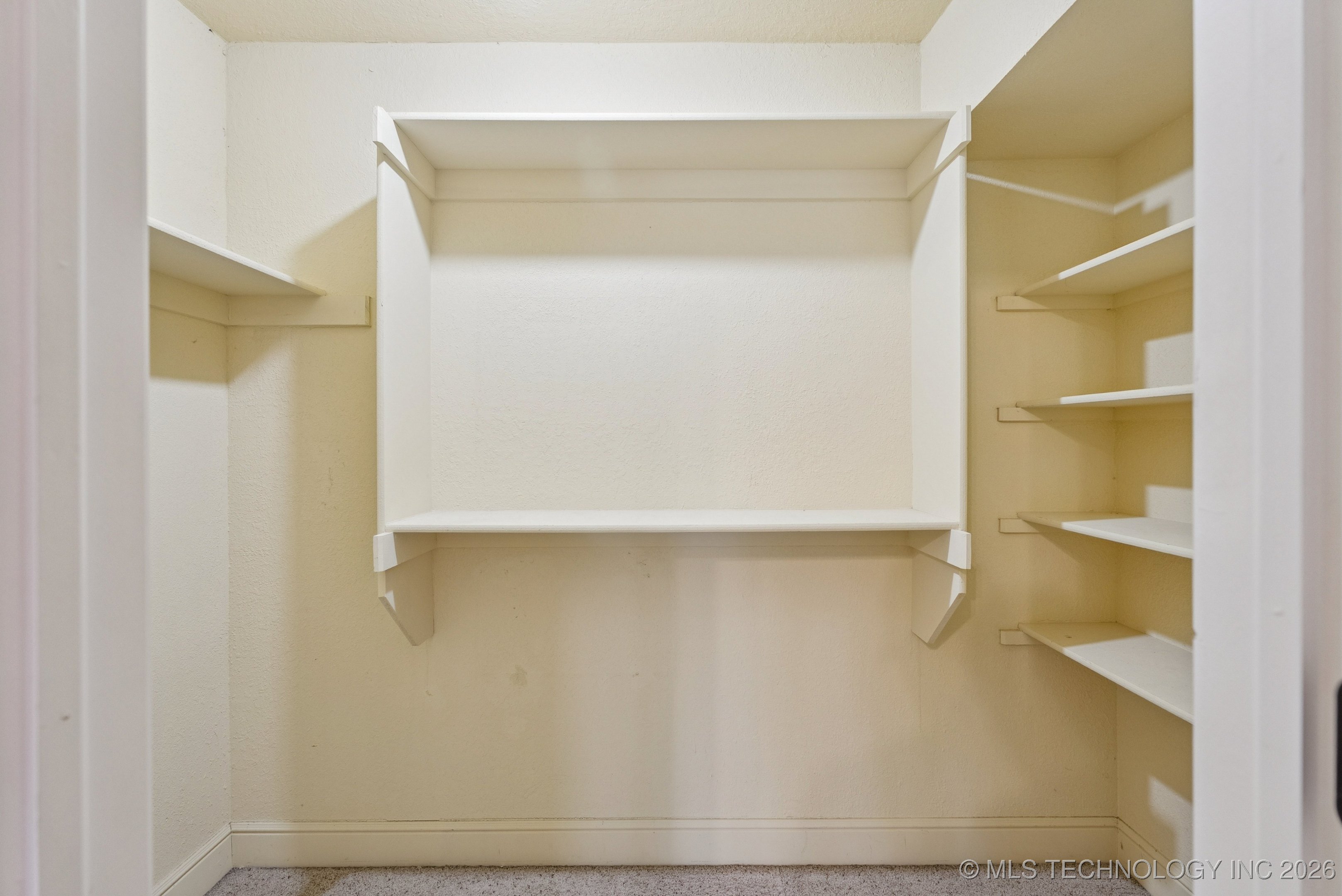 1516 W Jackson Street Property Photo 25