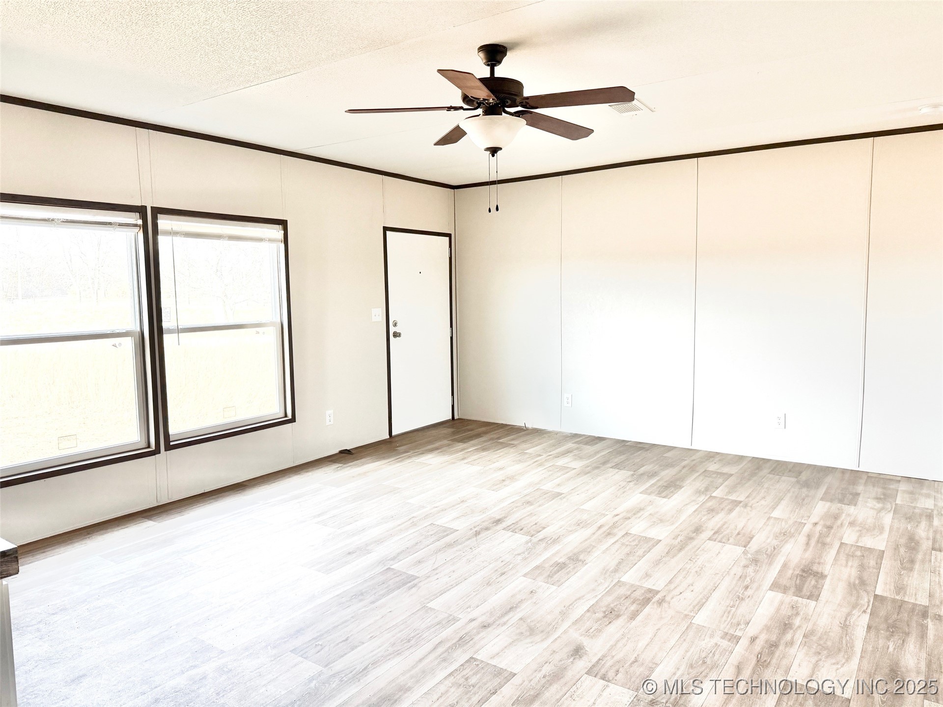 9774 N 441 Road Property Photo 4