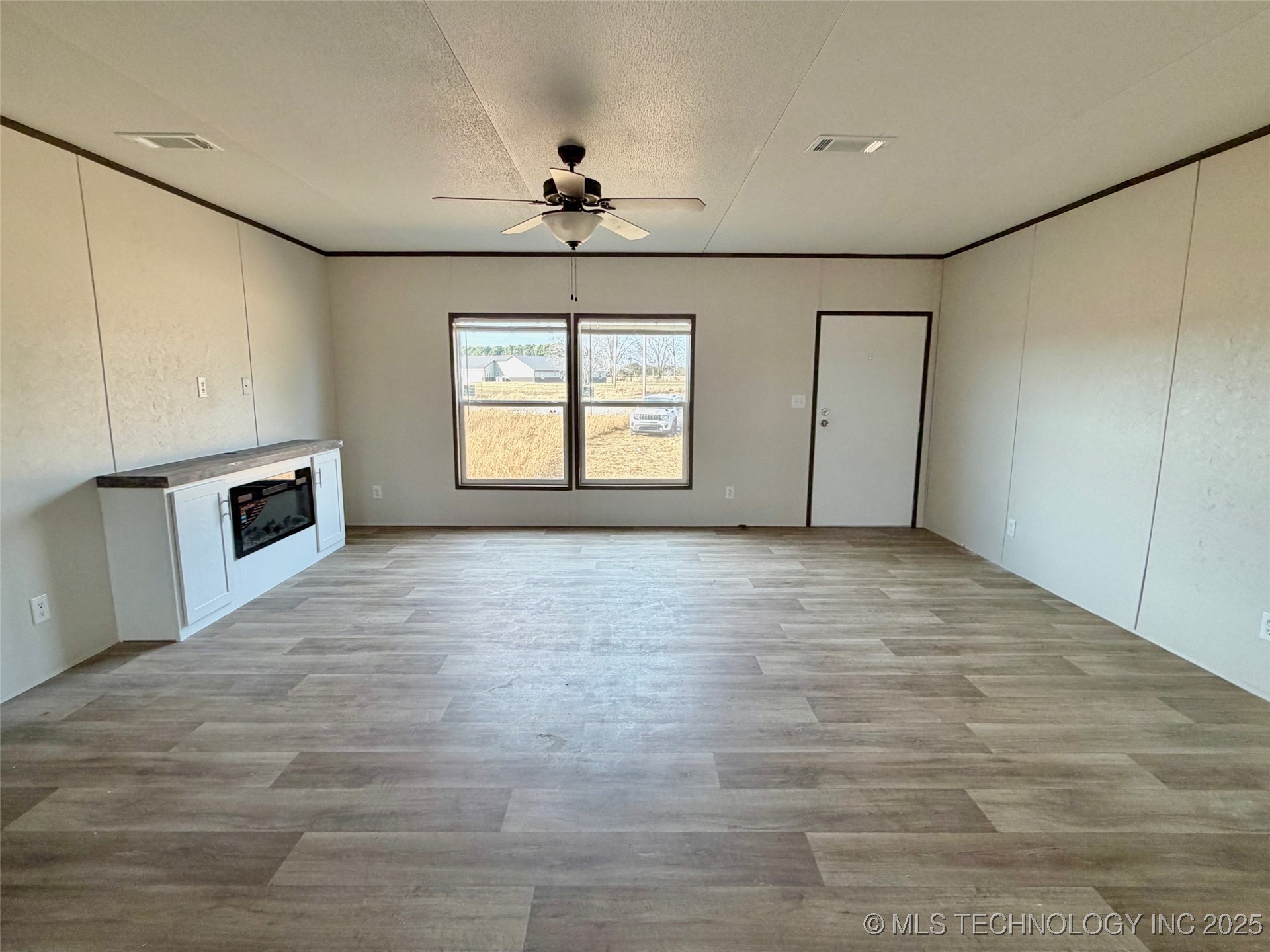 9774 N 441 Road Property Photo 5