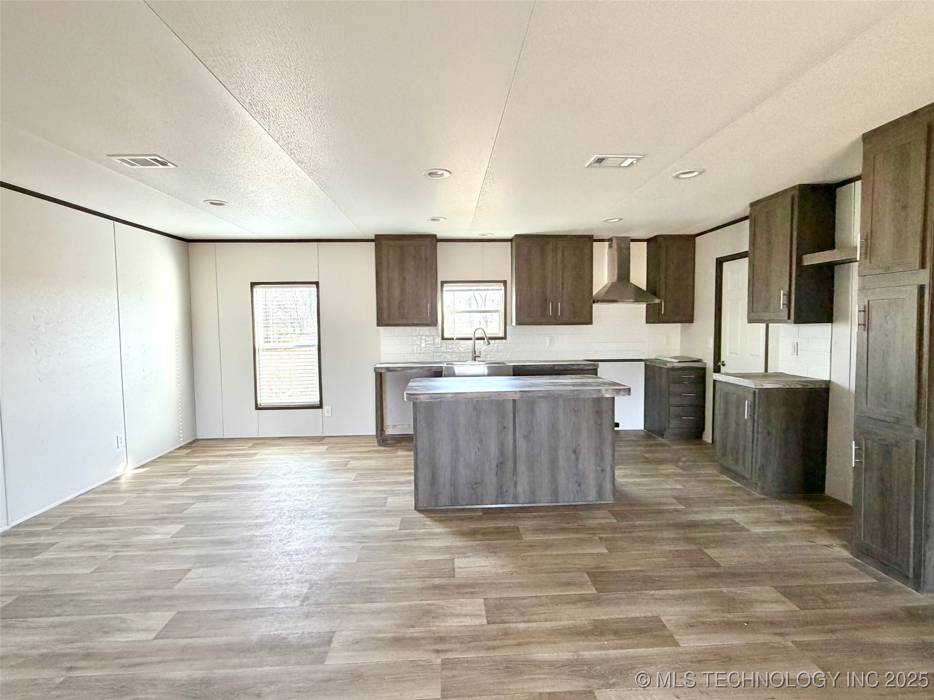 9774 N 441 Road Property Photo 9