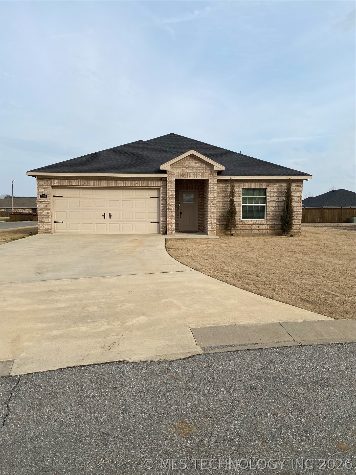 1198 Bullrush Circle Property Photo 4