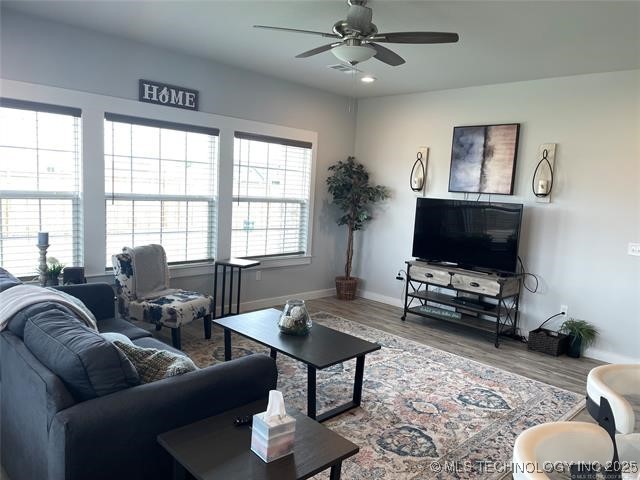 1198 Bullrush Circle Property Photo 12