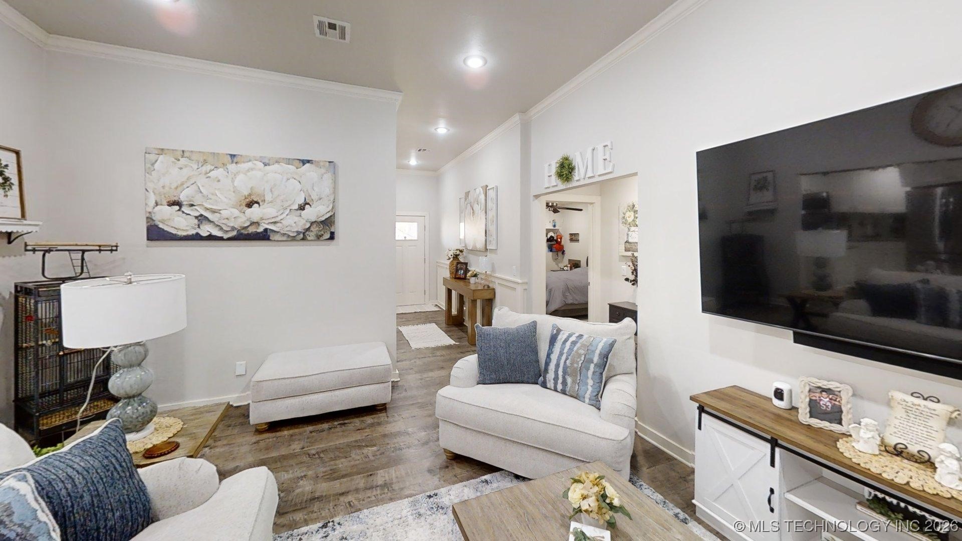 1812 Kendall Drive Property Photo 3