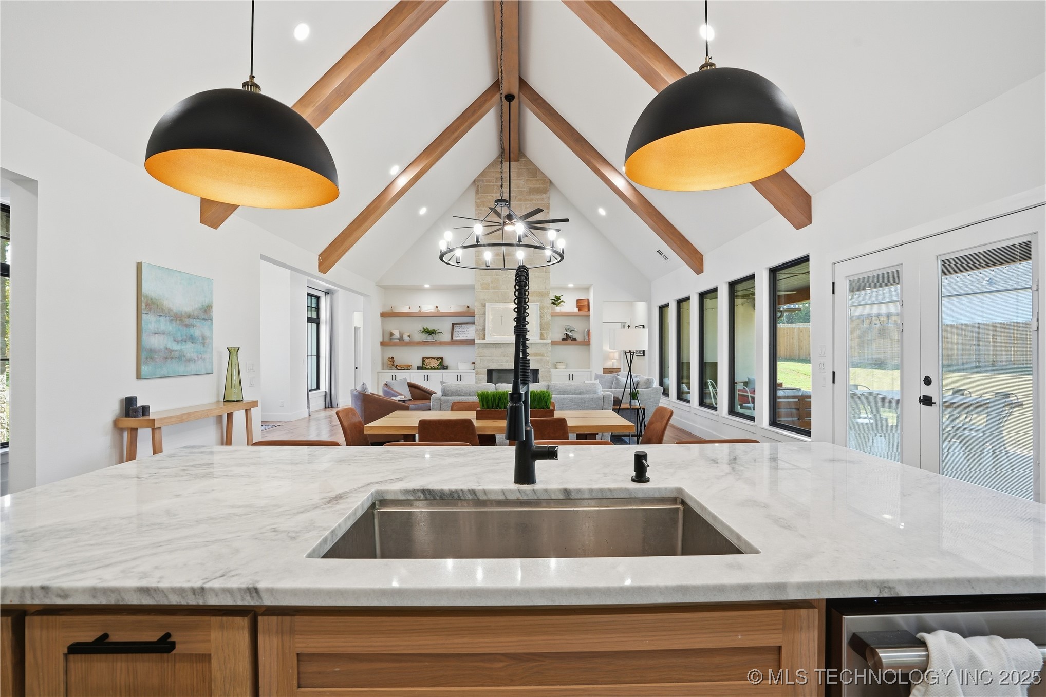 2714 Falls Bend Drive Property Photo 14