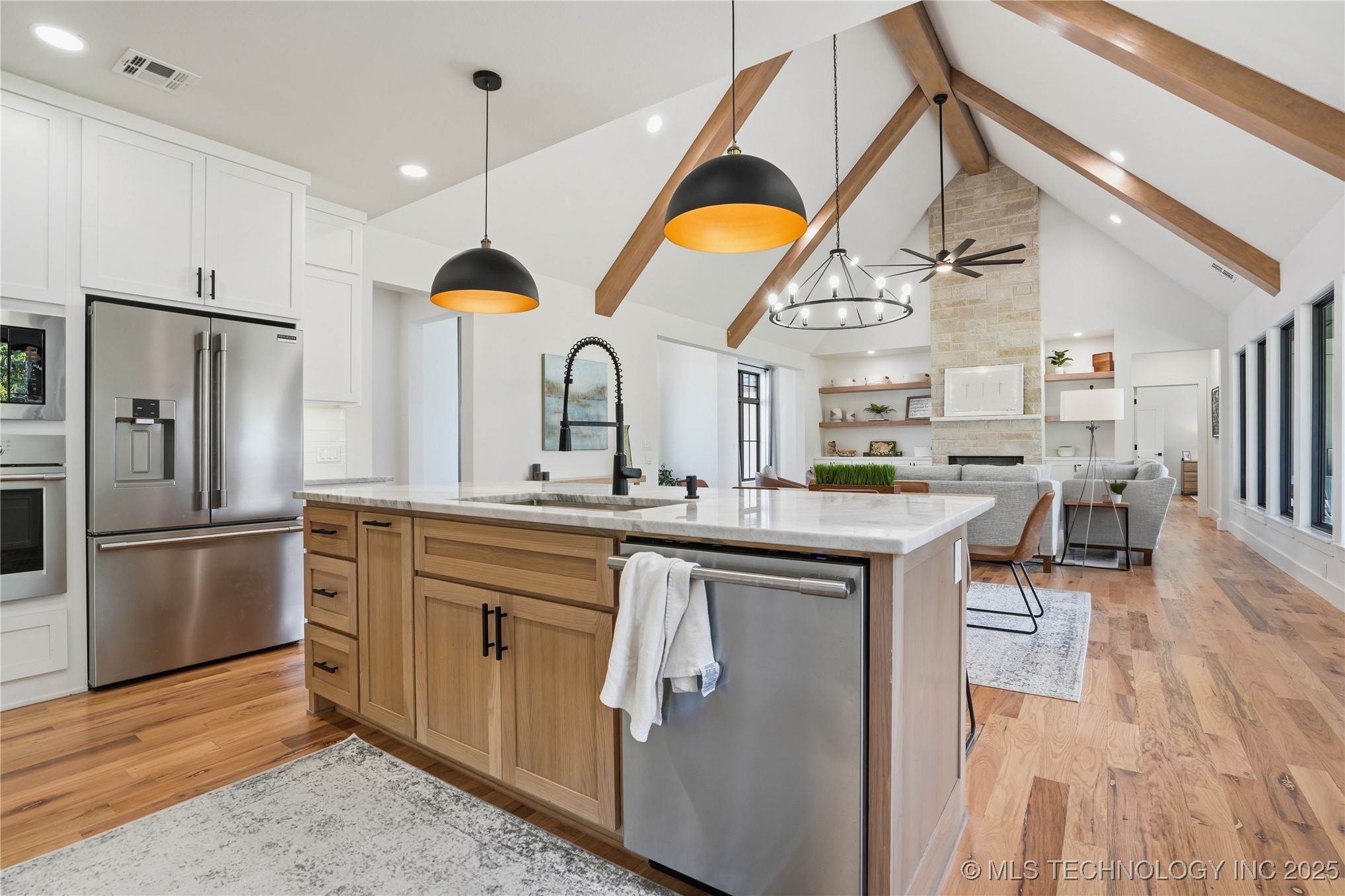 2714 Falls Bend Drive Property Photo 15