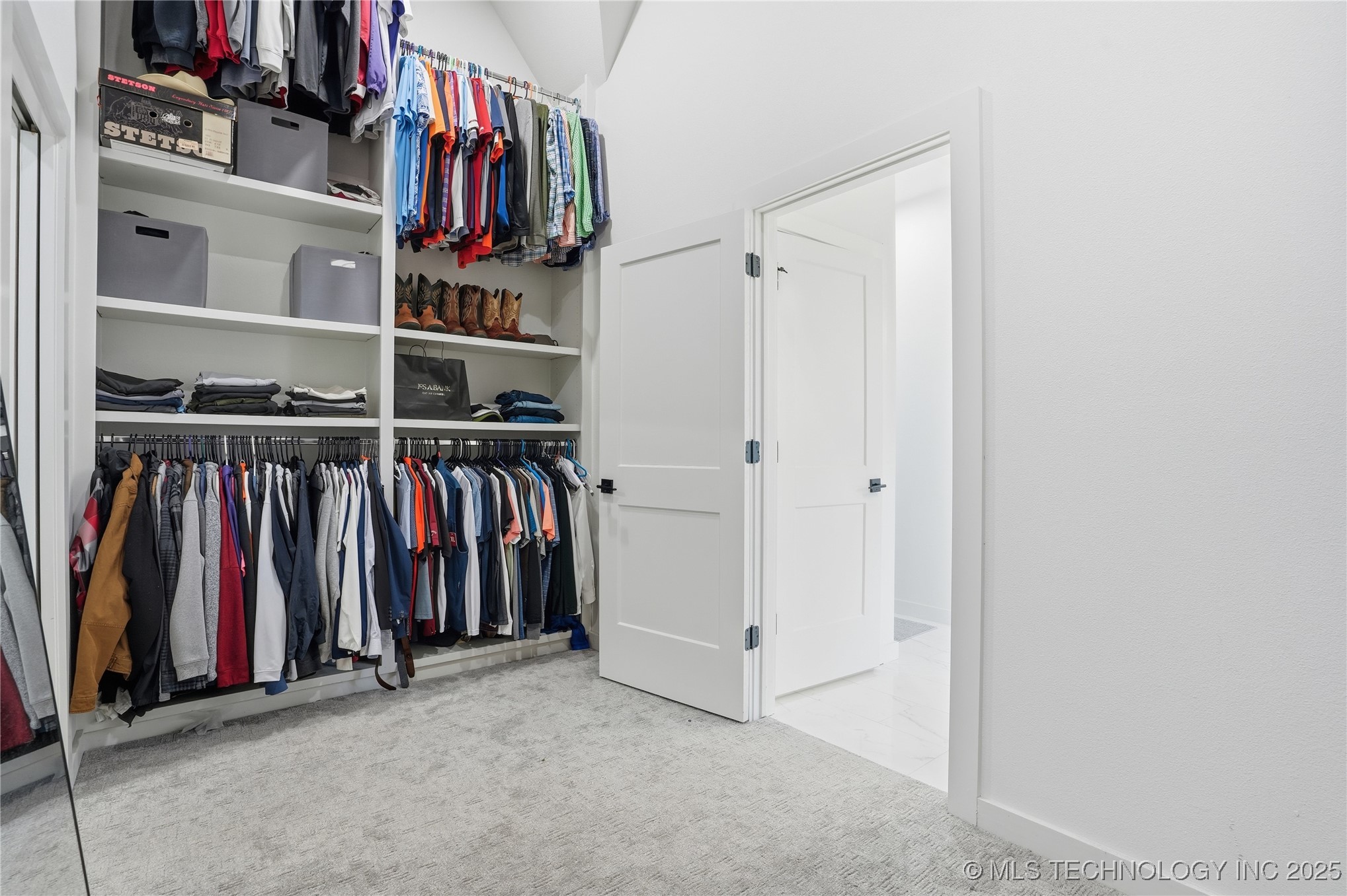 2714 Falls Bend Drive Property Photo 29