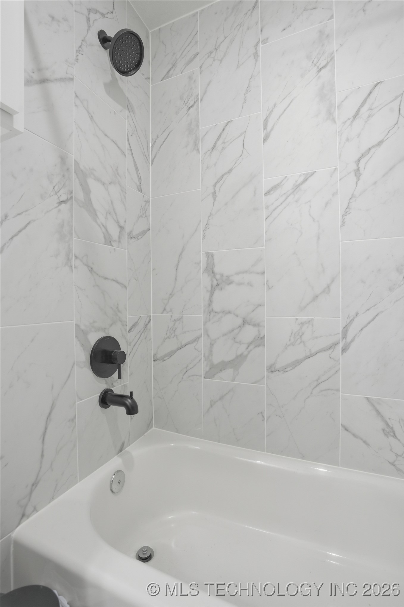 2714 Falls Bend Drive Property Photo 50