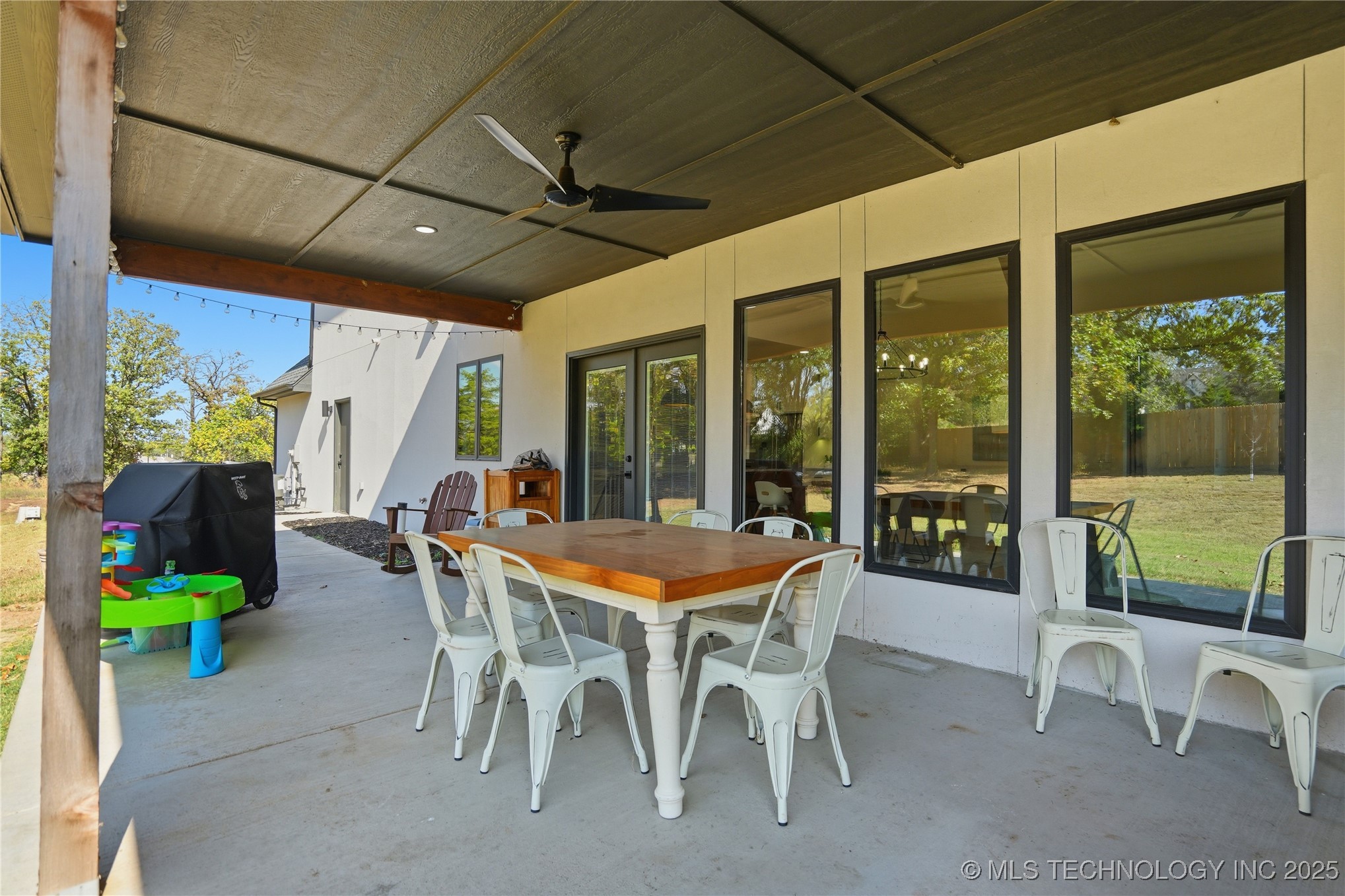 2714 Falls Bend Drive Property Photo 57