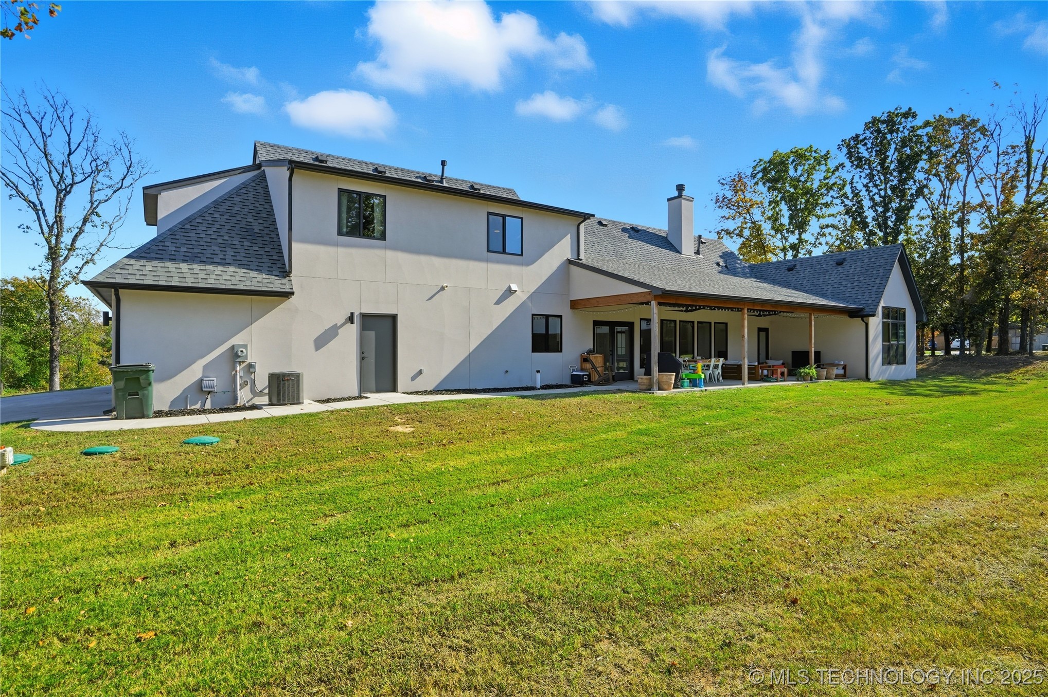 2714 Falls Bend Drive Property Photo 62