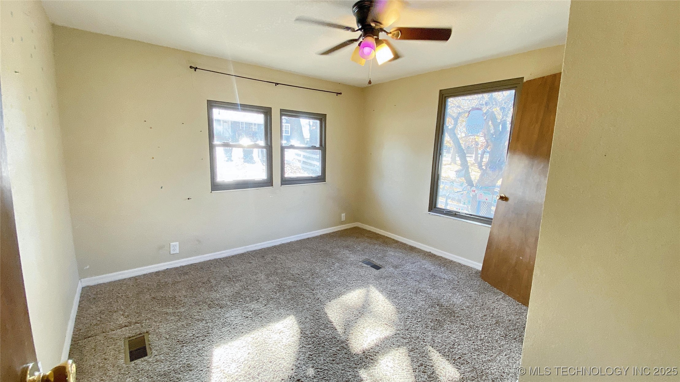 1104 Michael Street Property Photo 19