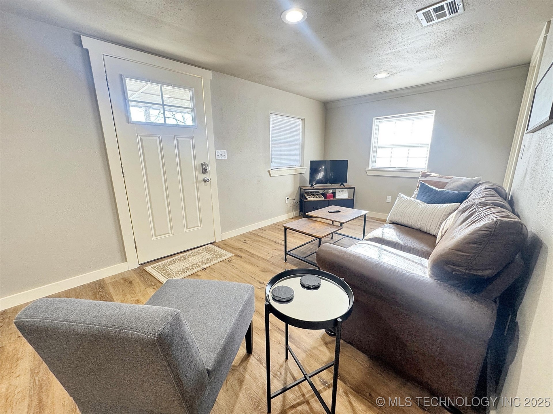 112 W Allen Road Property Photo 12