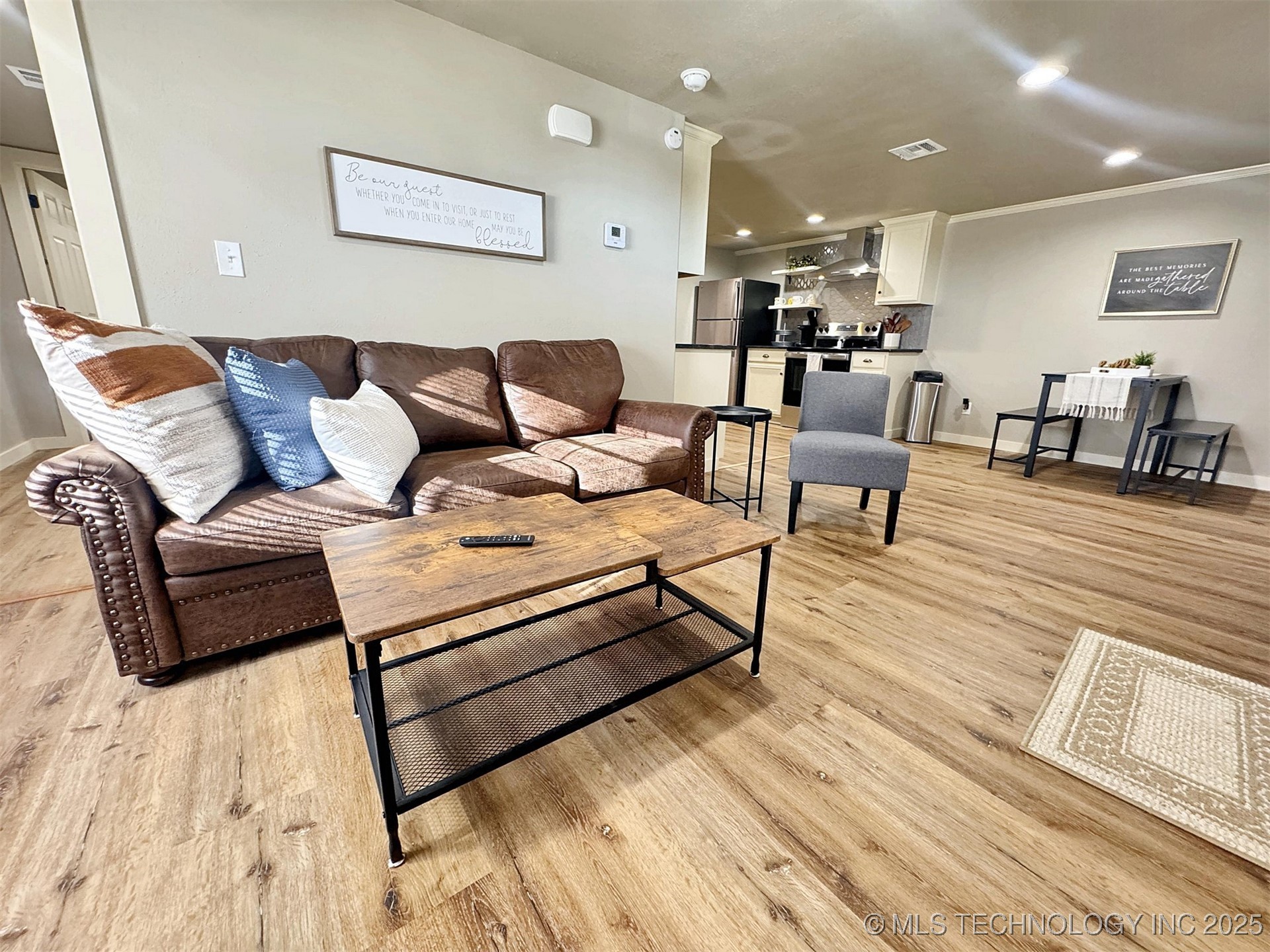 112 W Allen Road Property Photo 13