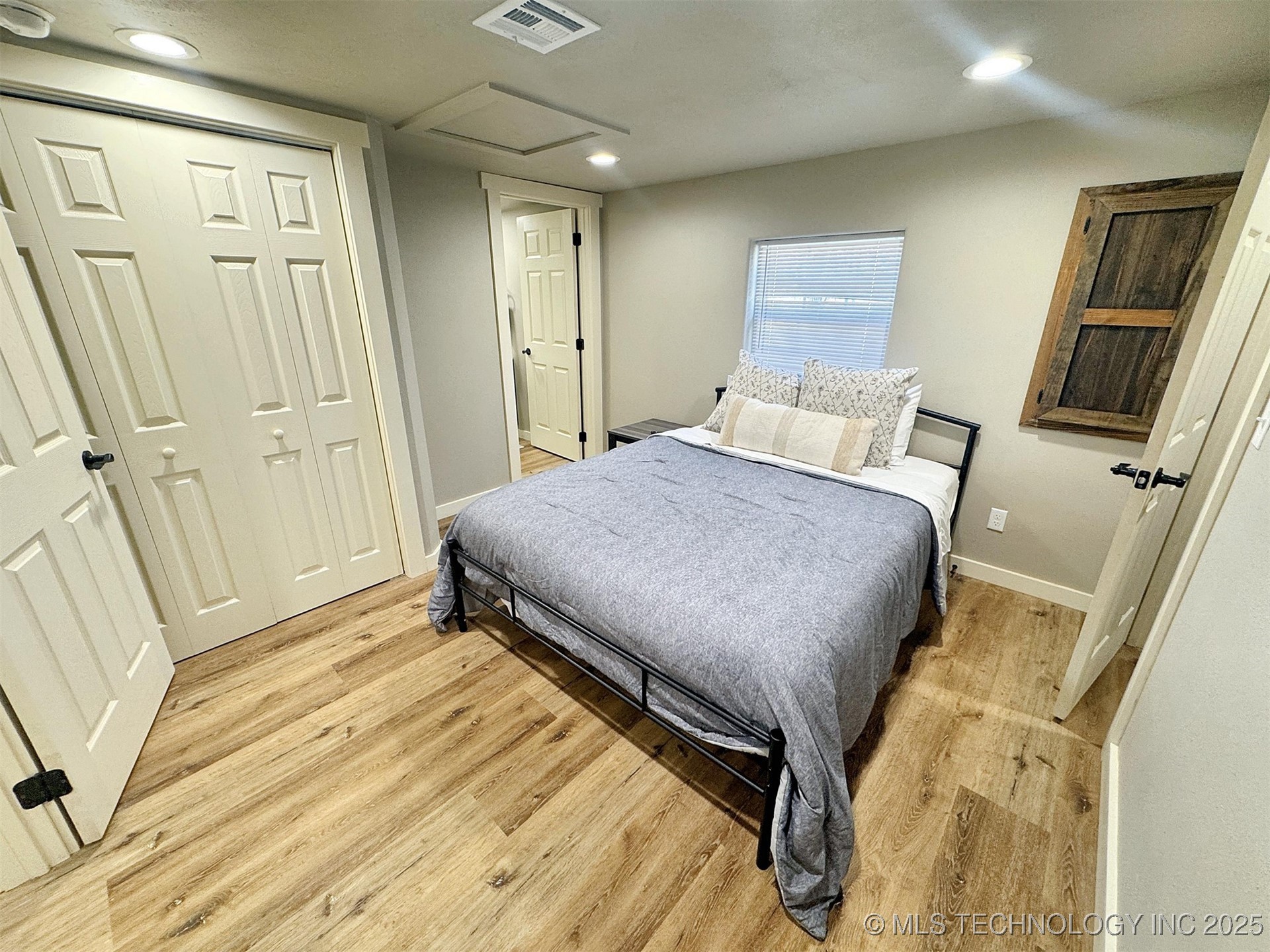 112 W Allen Road Property Photo 28