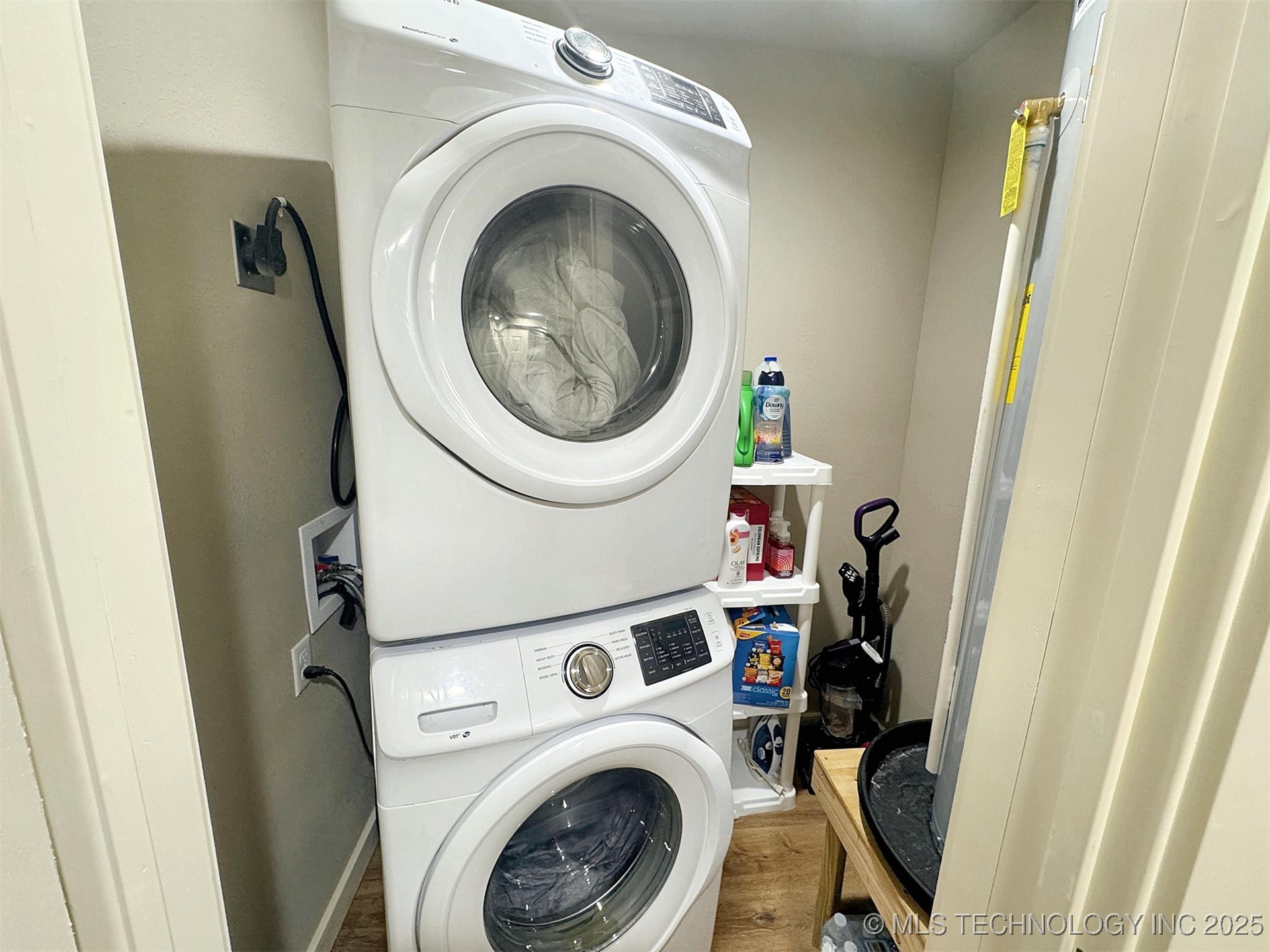 112 W Allen Road Property Photo 33