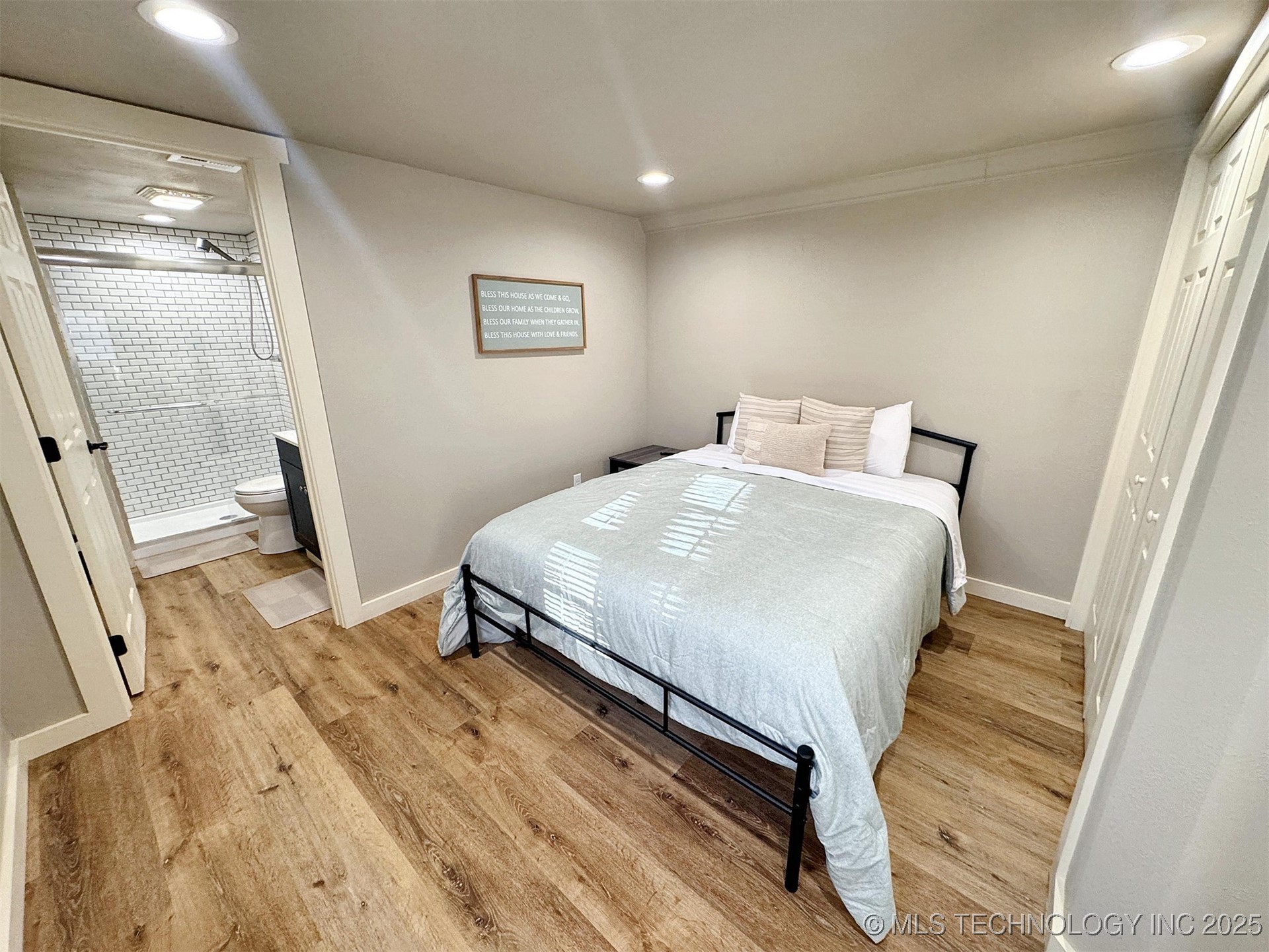 112 W Allen Road Property Photo 34