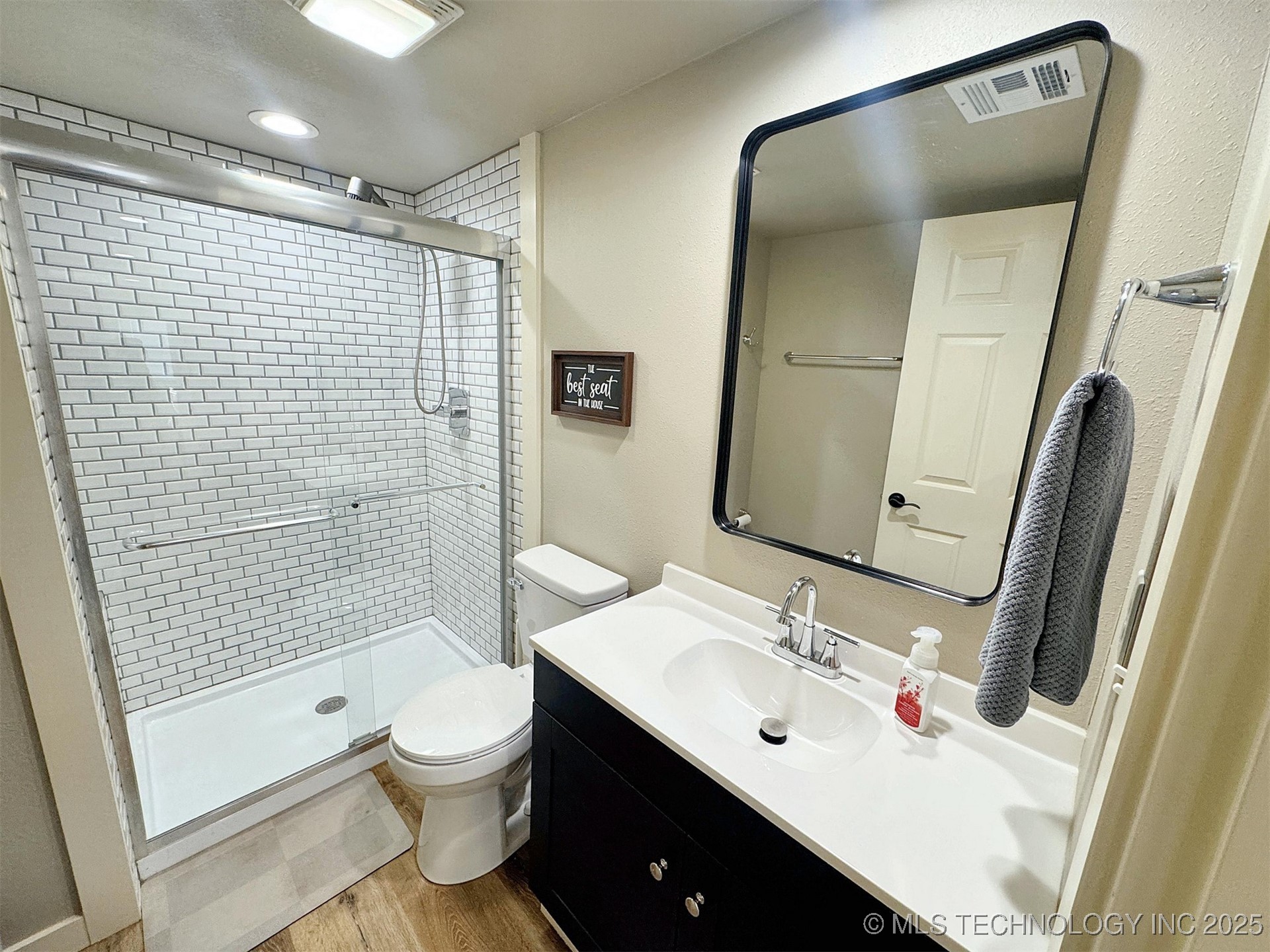 112 W Allen Road Property Photo 39